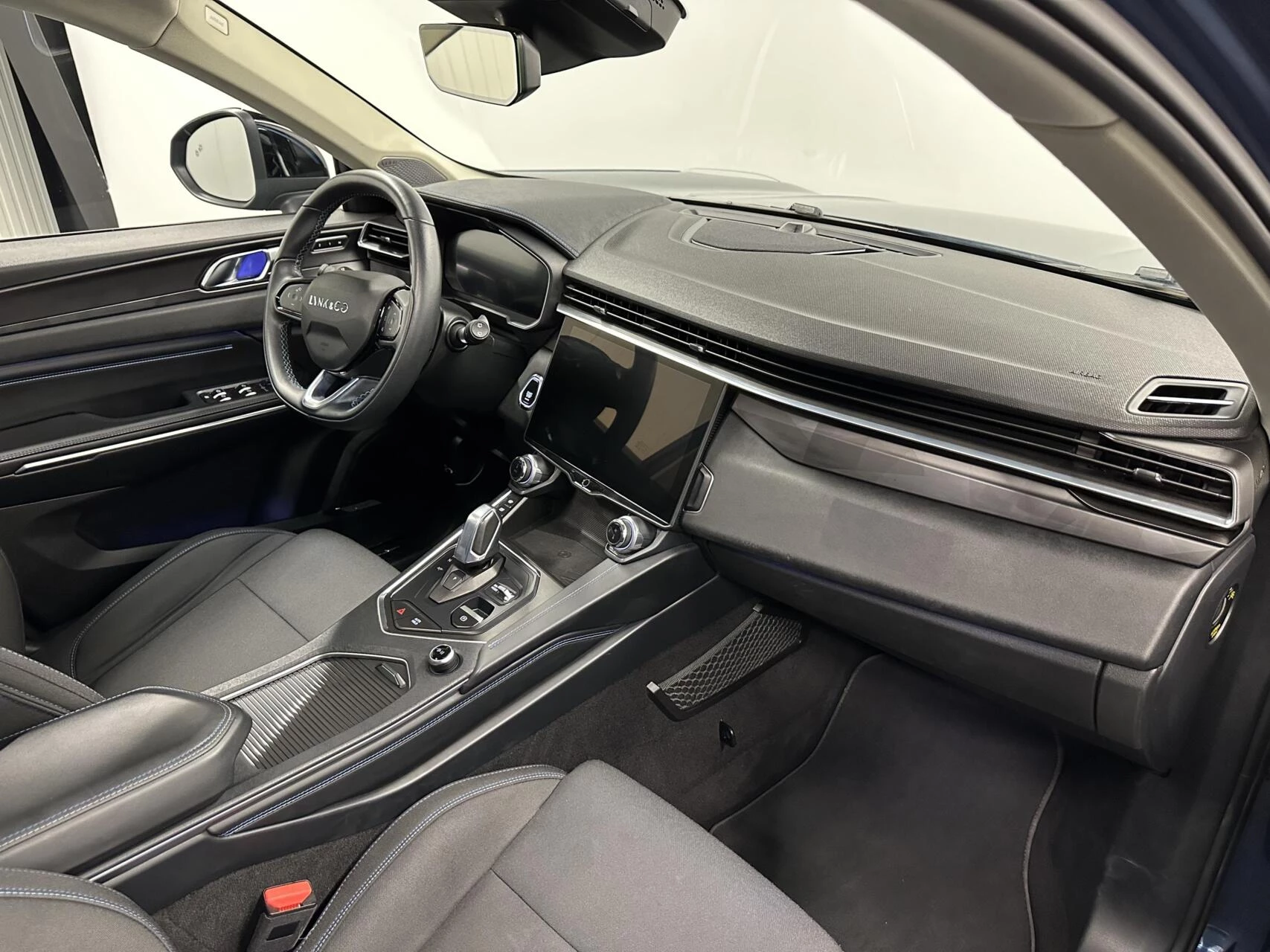 Hoofdafbeelding Lynk & Co 01