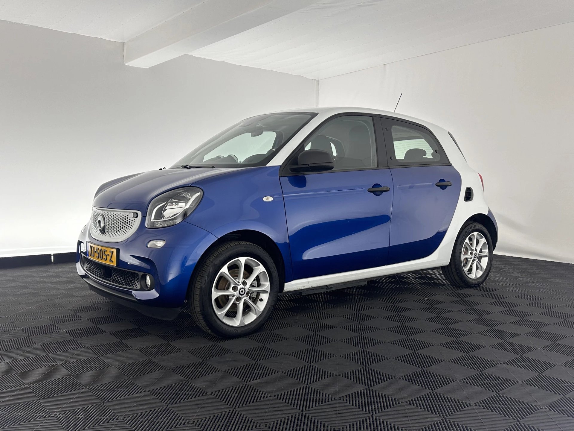 Hoofdafbeelding Smart Forfour