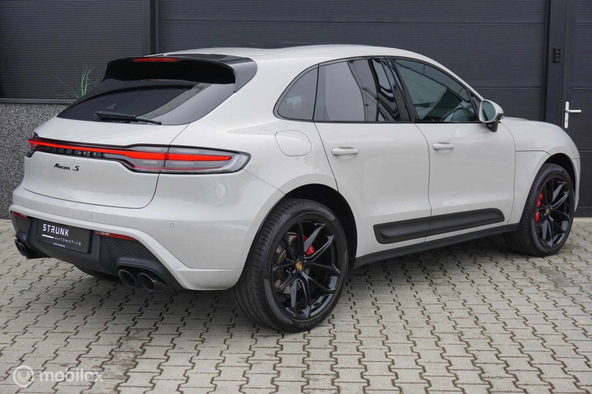 Hoofdafbeelding Porsche Macan