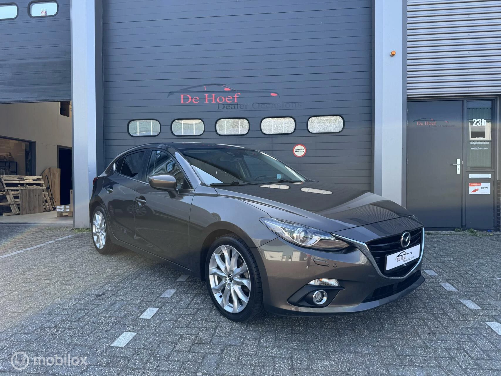Hoofdafbeelding Mazda 3