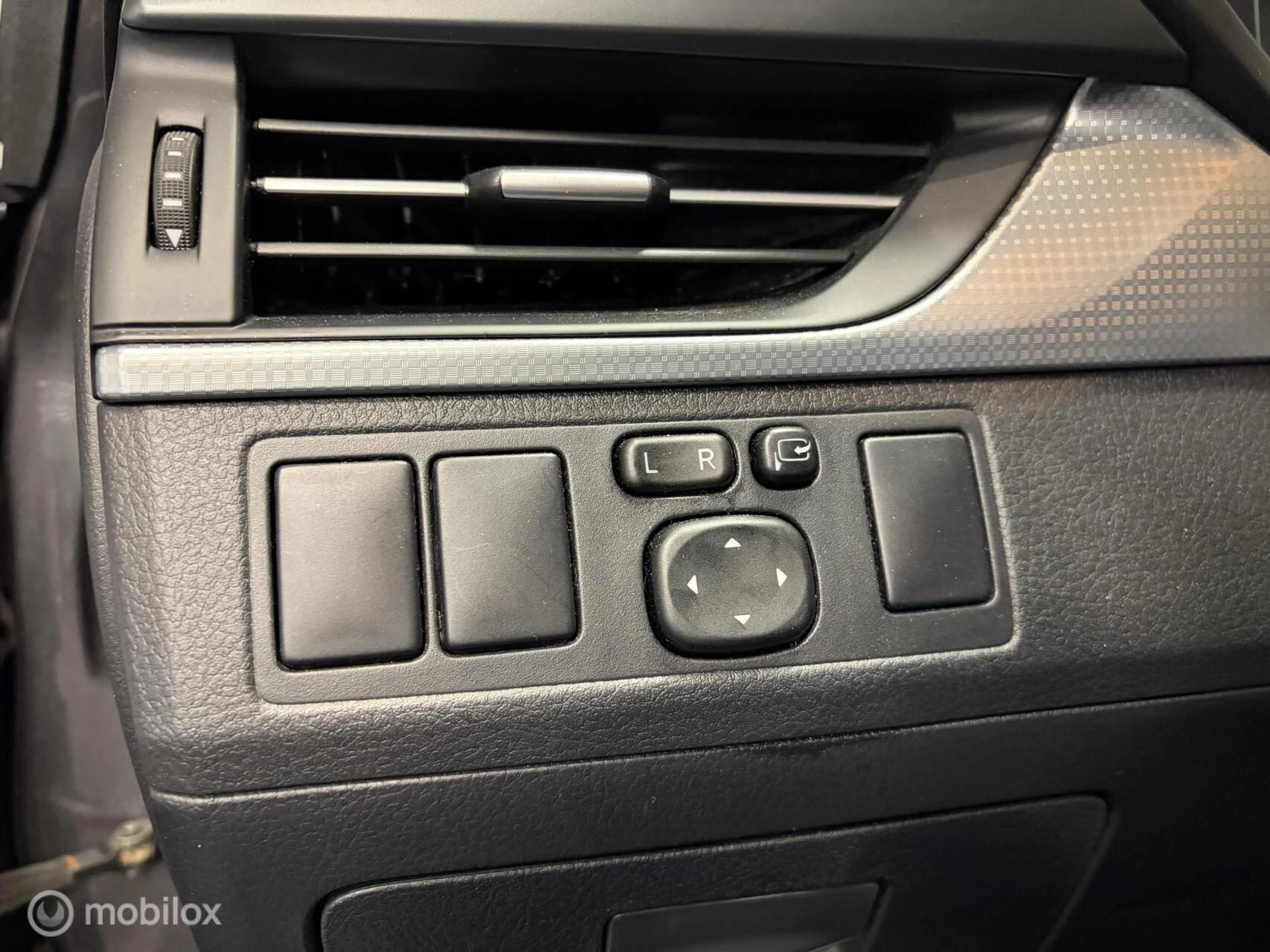 Hoofdafbeelding Toyota Avensis