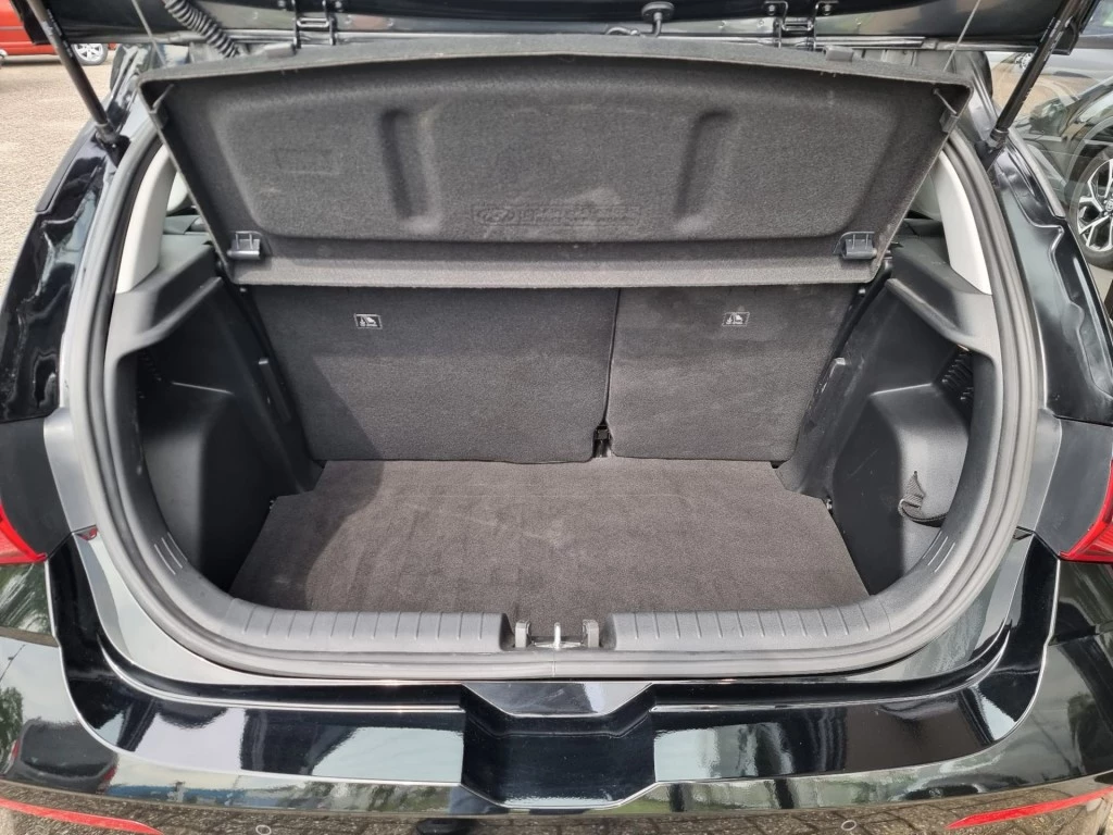 Hoofdafbeelding Hyundai i20