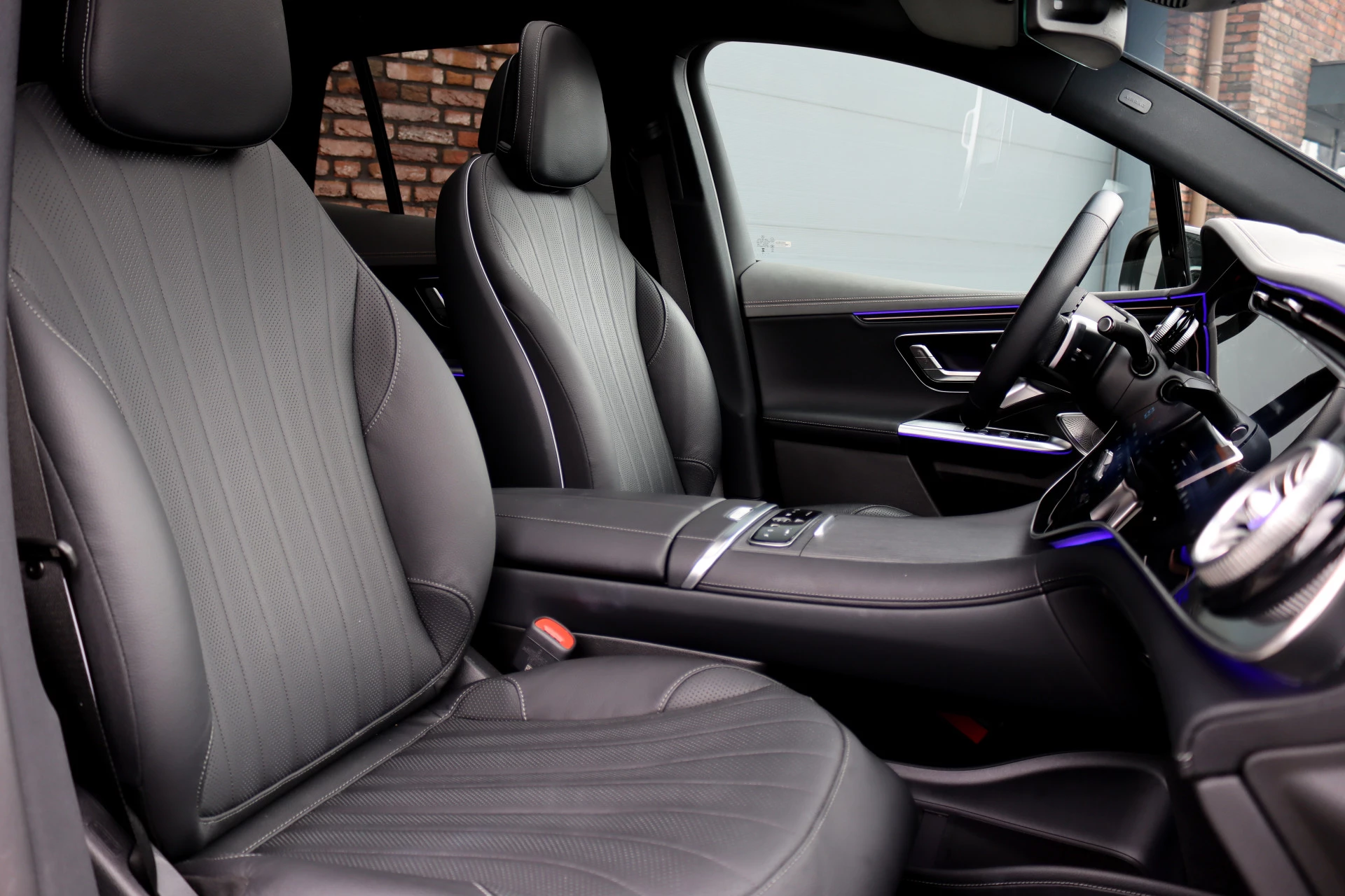 Hoofdafbeelding Mercedes-Benz EQE