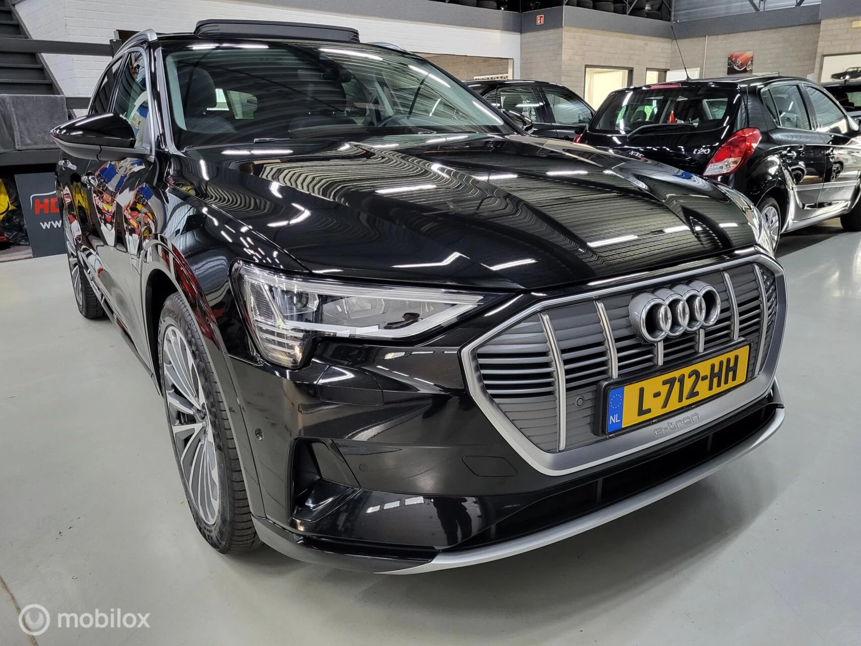 Hoofdafbeelding Audi e-tron