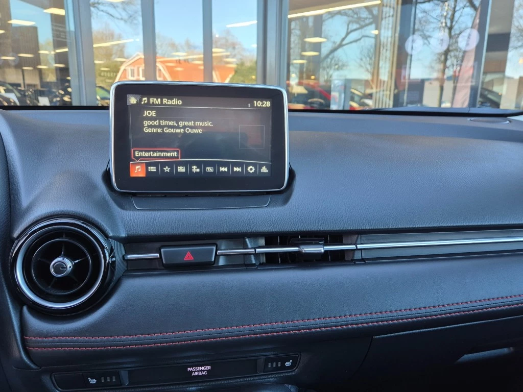 Hoofdafbeelding Mazda 2