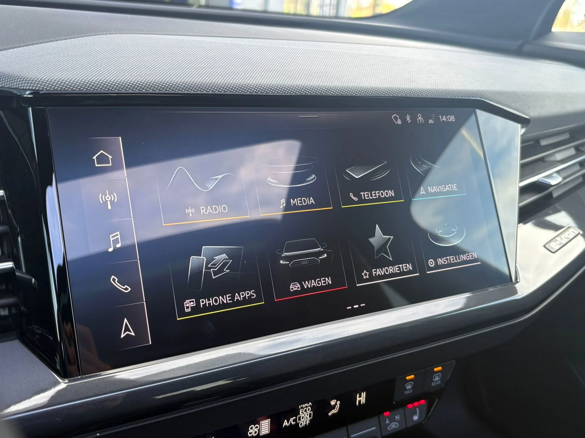 Hoofdafbeelding Audi Q4 Sportback e-tron