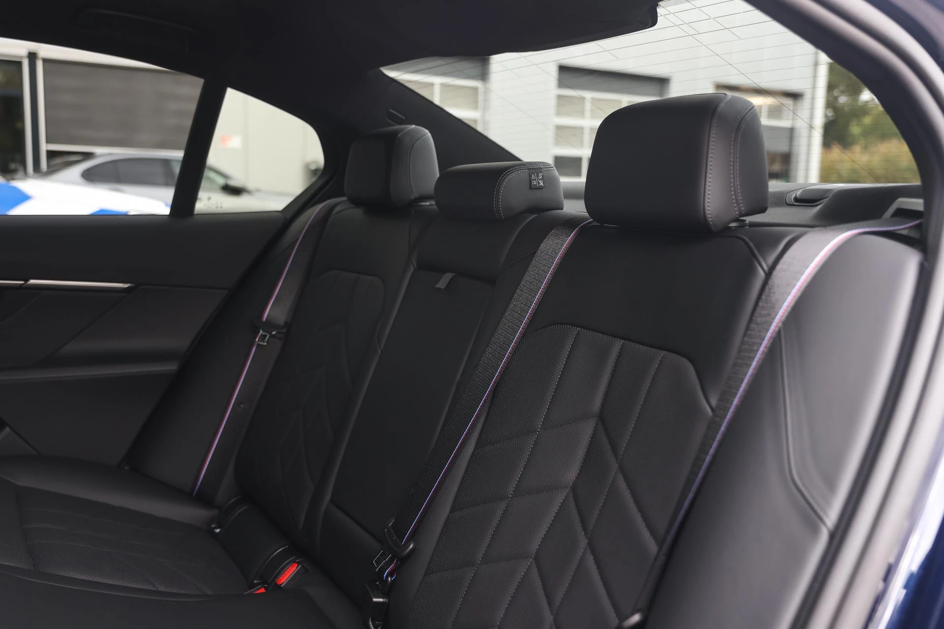 Hoofdafbeelding BMW i5