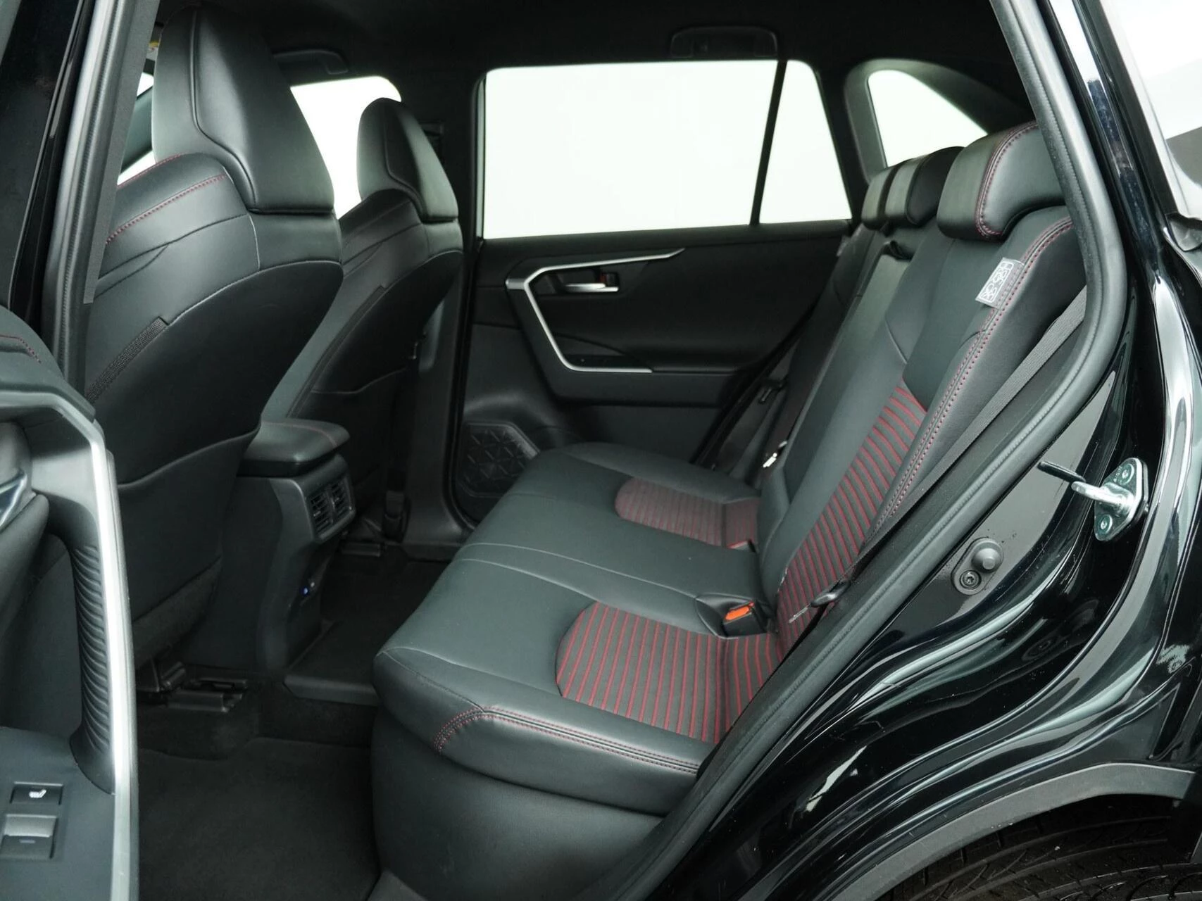 Hoofdafbeelding Suzuki Across