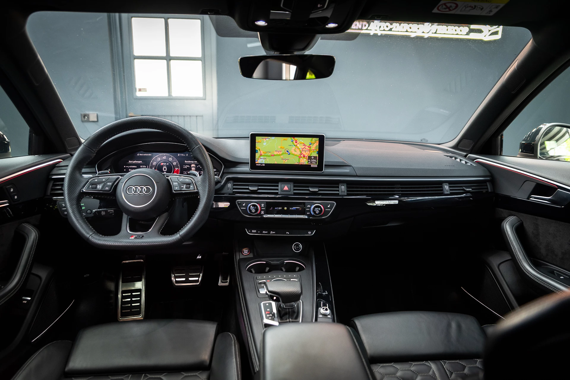 Hoofdafbeelding Audi RS4