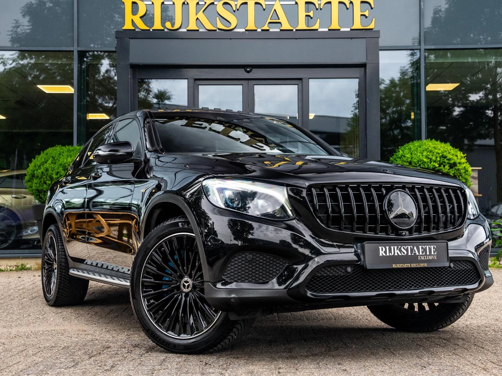 Hoofdafbeelding Mercedes-Benz GLC