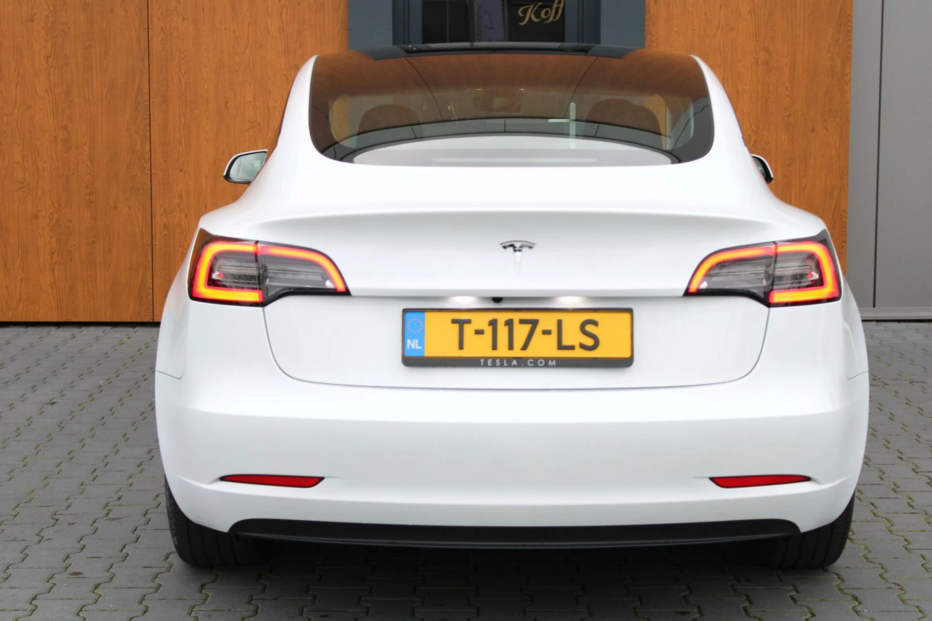 Hoofdafbeelding Tesla Model 3