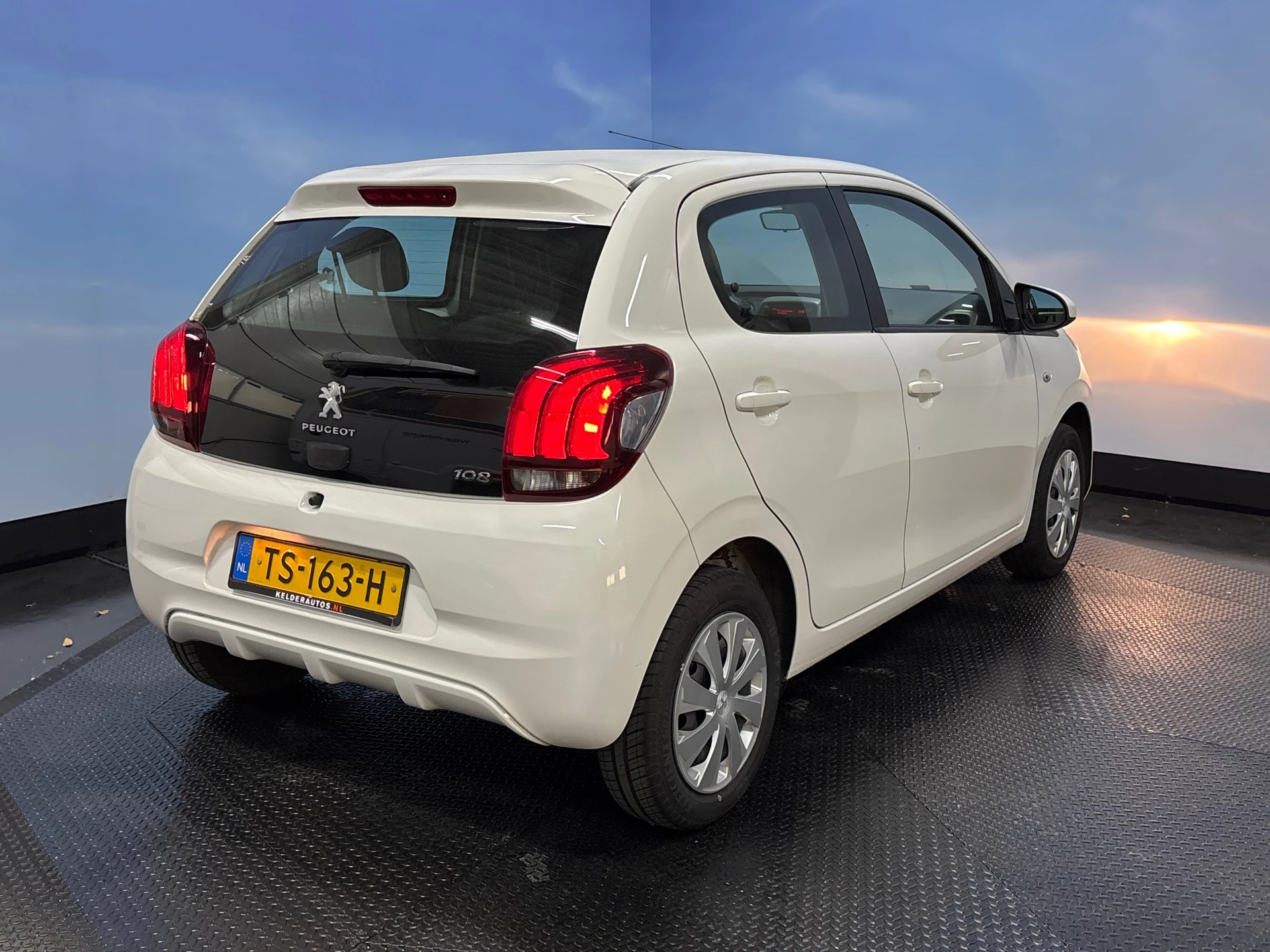 Hoofdafbeelding Peugeot 108