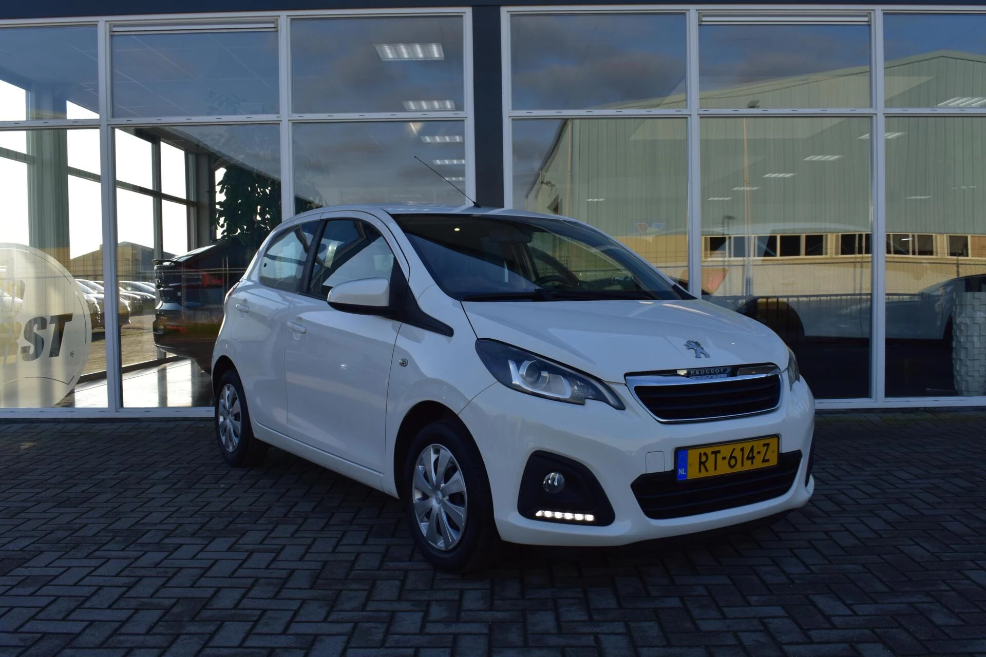 Hoofdafbeelding Peugeot 108