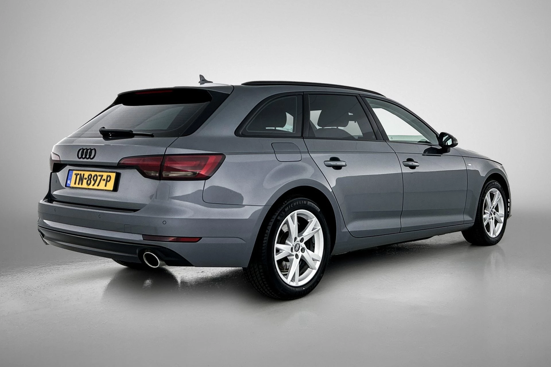 Hoofdafbeelding Audi A4
