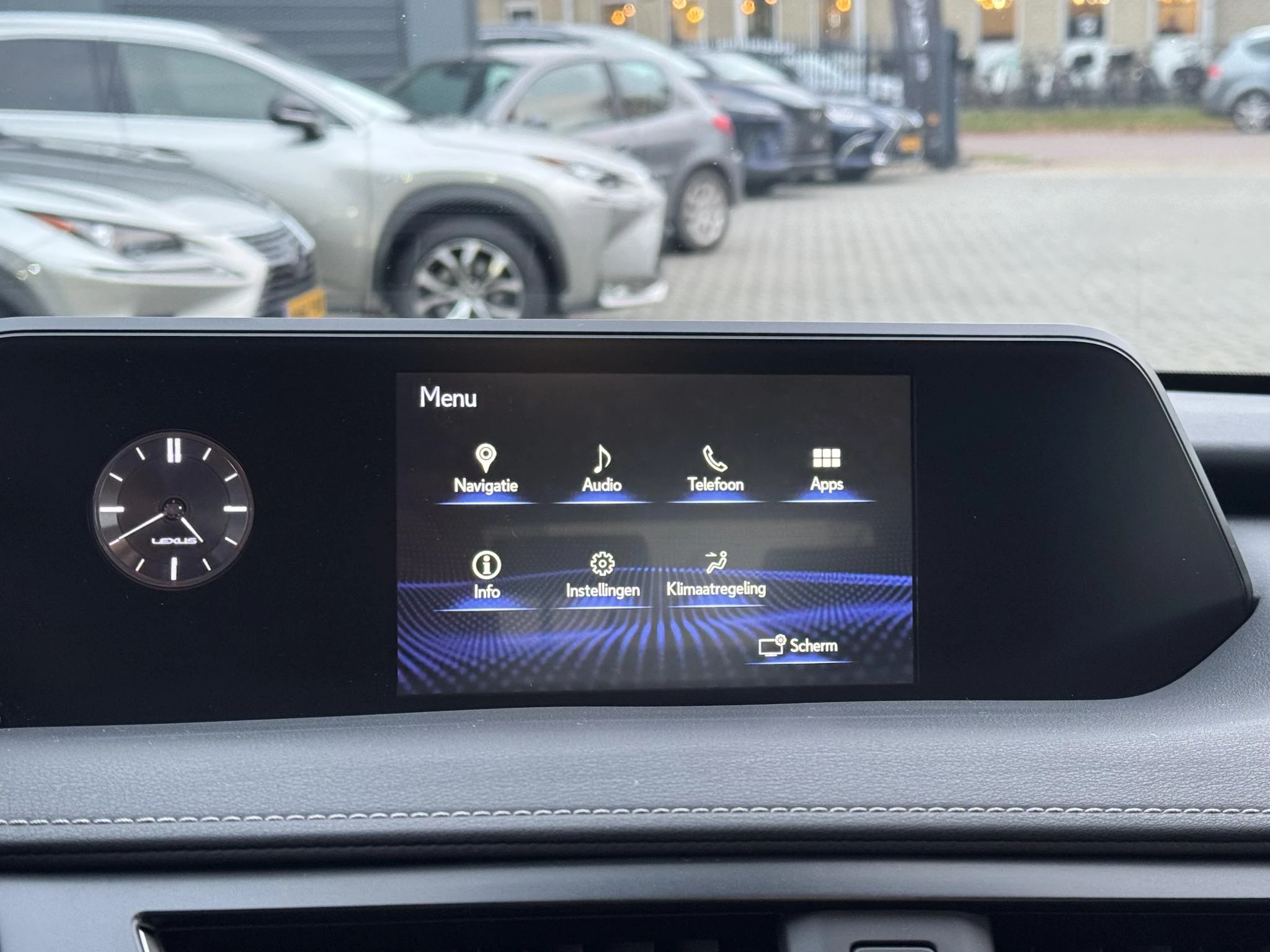 Hoofdafbeelding Lexus UX