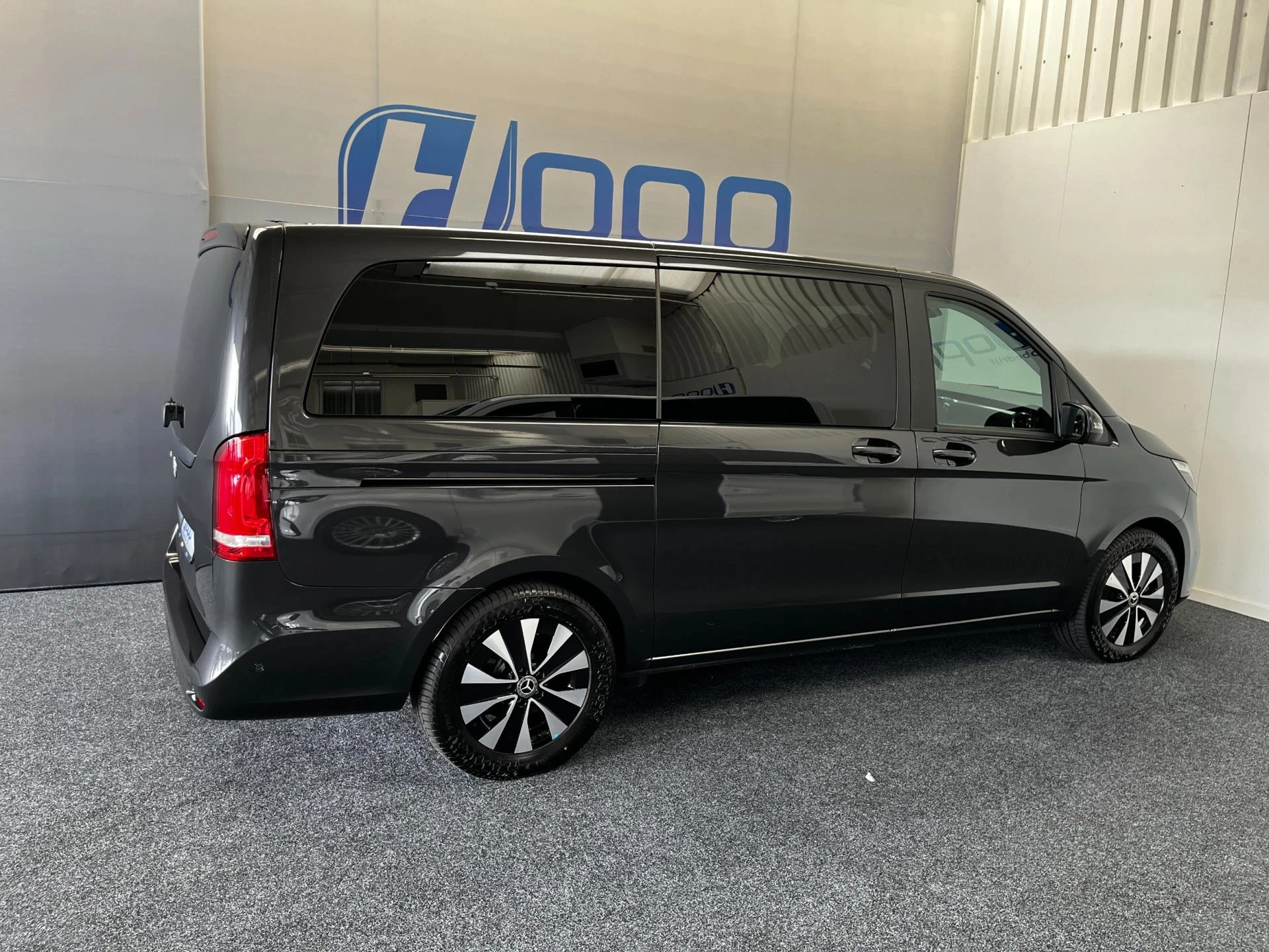 Hoofdafbeelding Mercedes-Benz EQV