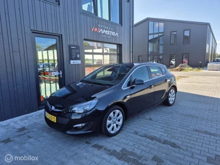 Hoofdafbeelding Opel Astra Opel Astra 1.4 Turbo Blitz 140PK|Airco|Cruise|Navi|Trekhaak|