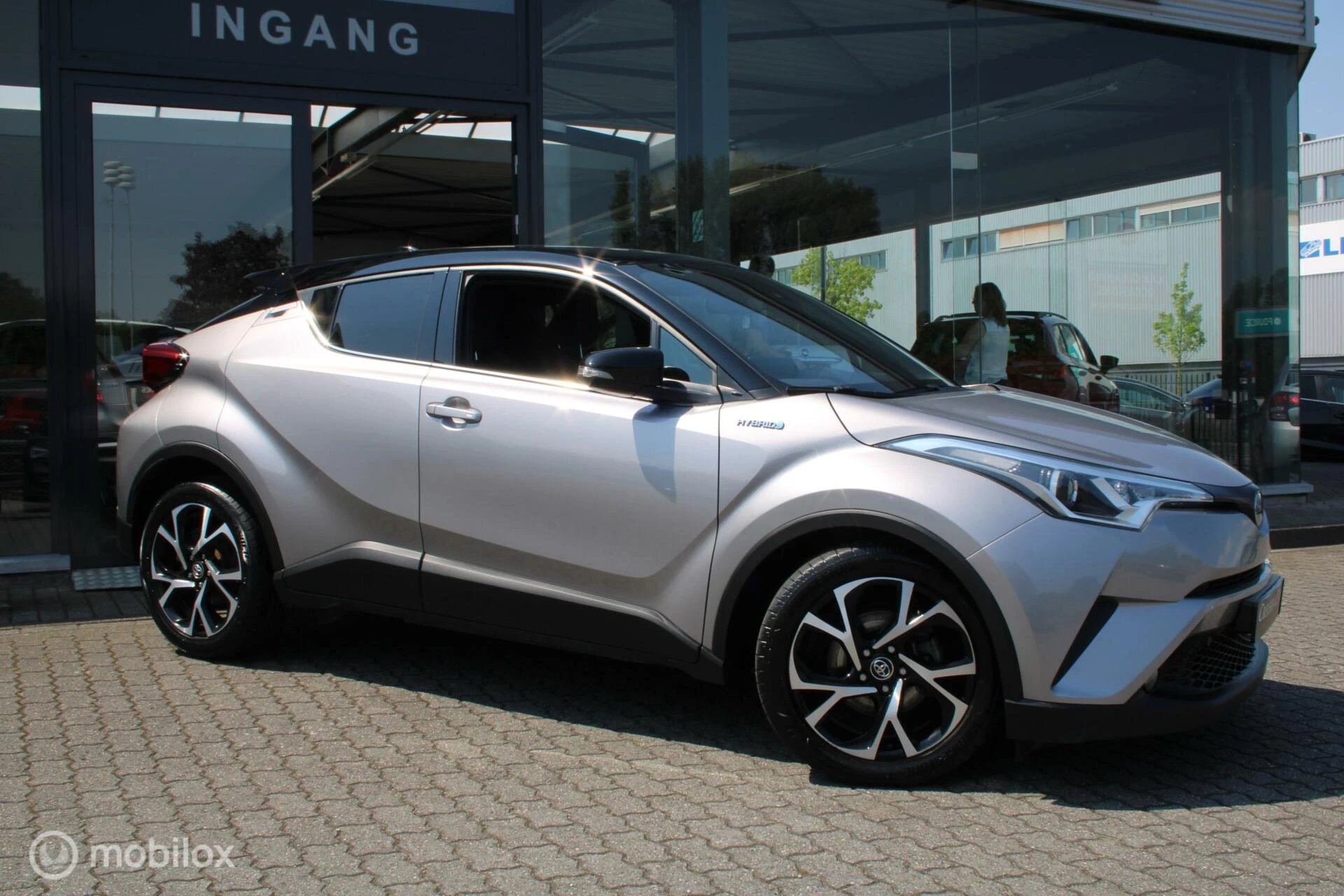 Hoofdafbeelding Toyota C-HR