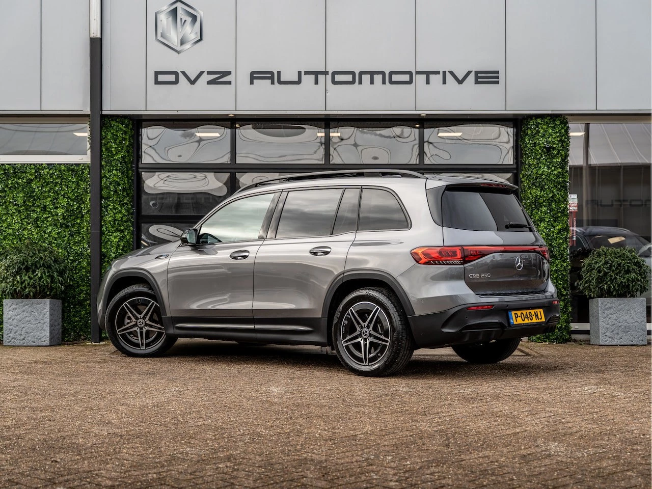 Hoofdafbeelding Mercedes-Benz EQB