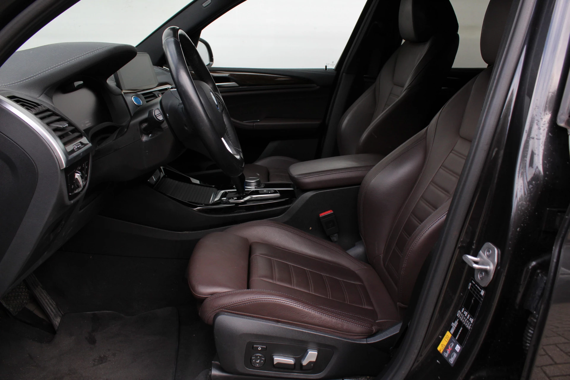 Hoofdafbeelding BMW iX3