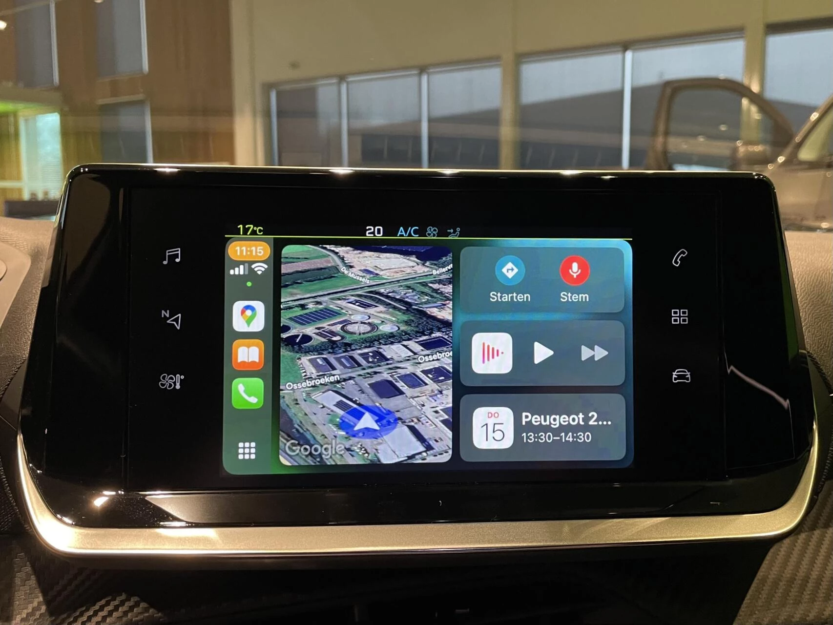 Hoofdafbeelding Peugeot e-2008