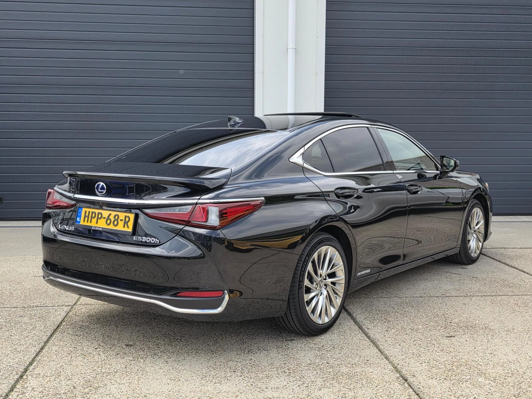 Hoofdafbeelding Lexus ES