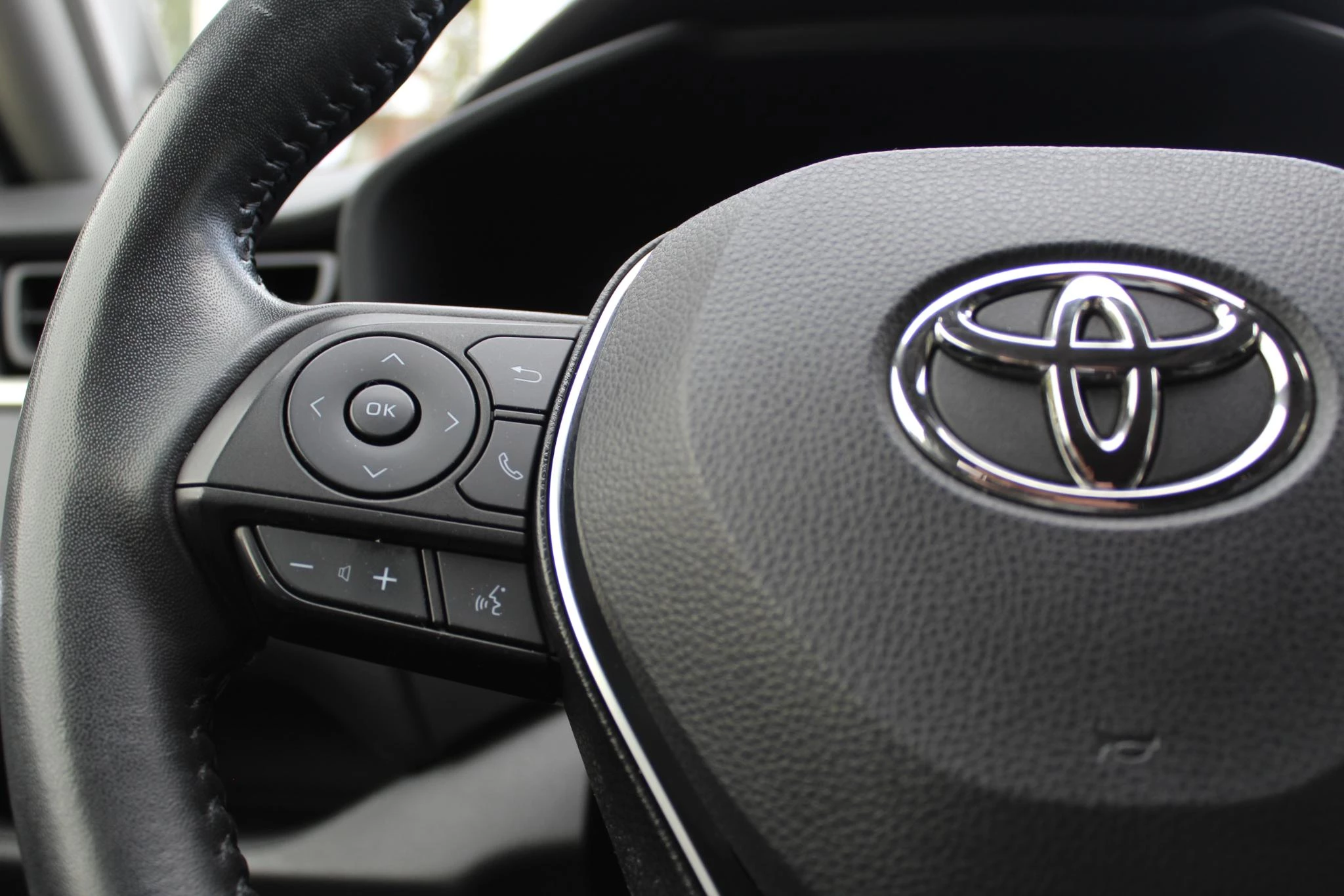 Hoofdafbeelding Toyota RAV4