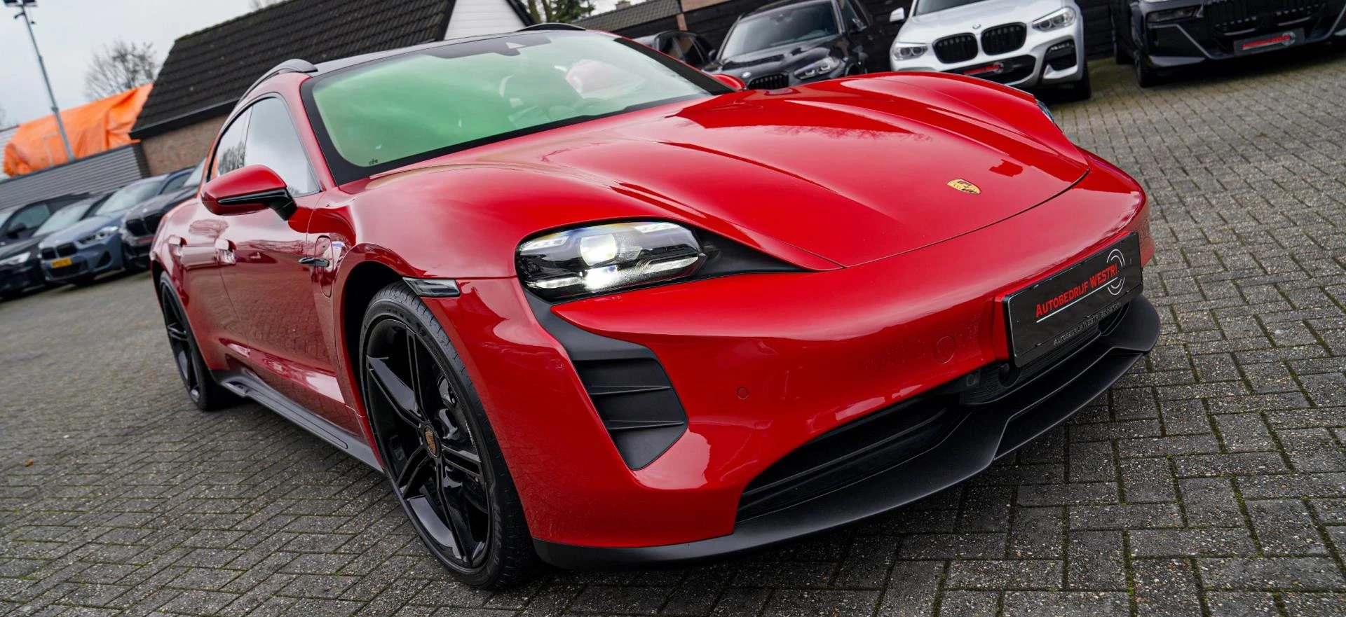 Hoofdafbeelding Porsche Taycan