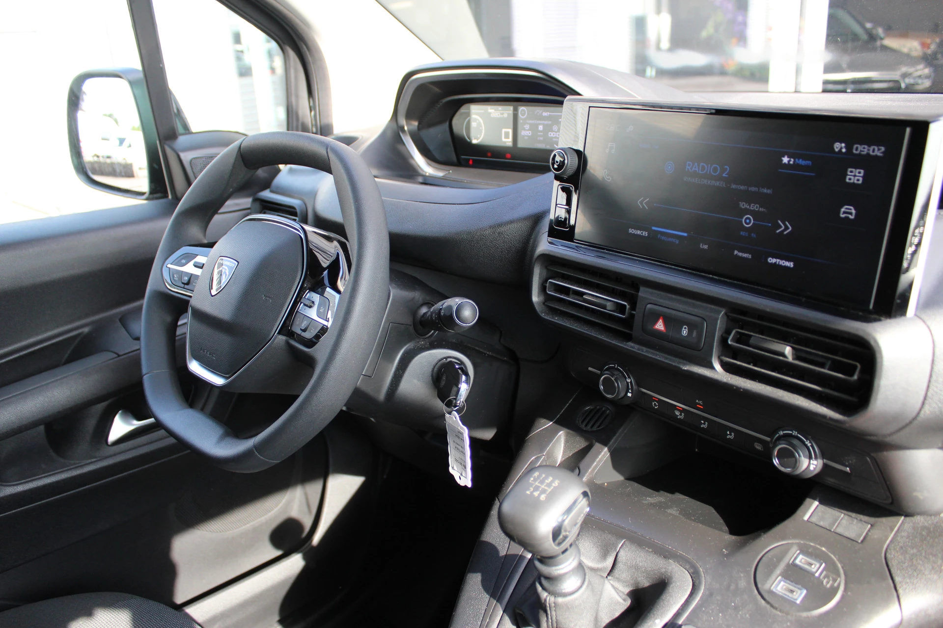 Hoofdafbeelding Peugeot Partner