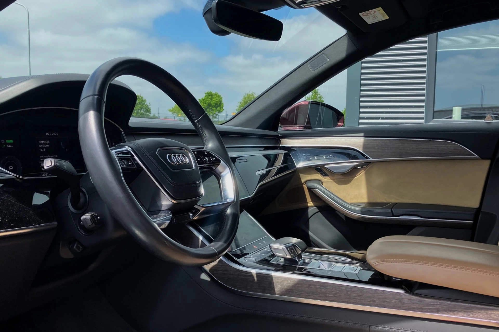 Hoofdafbeelding Audi A8