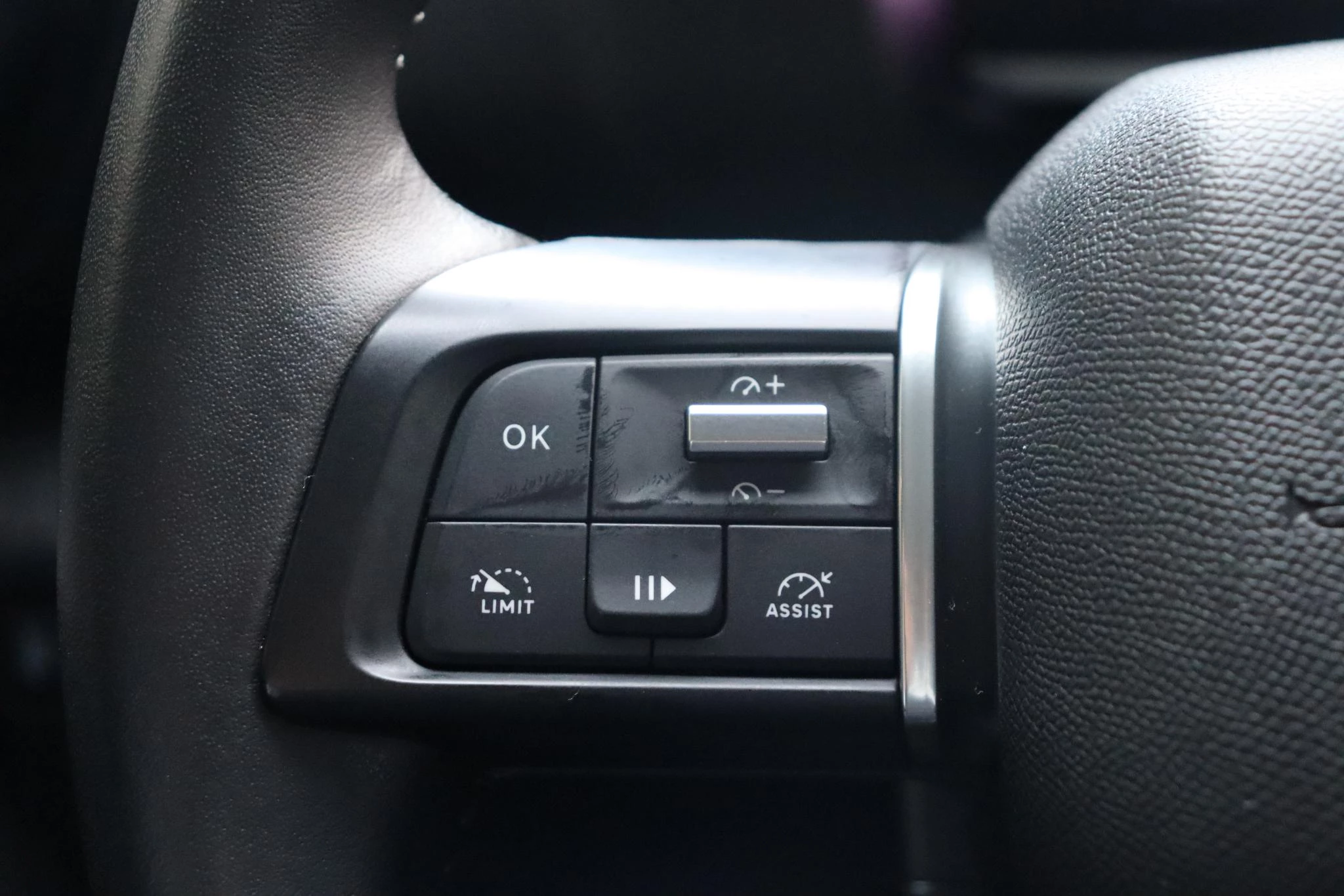 Hoofdafbeelding Citroën ë-C4 X