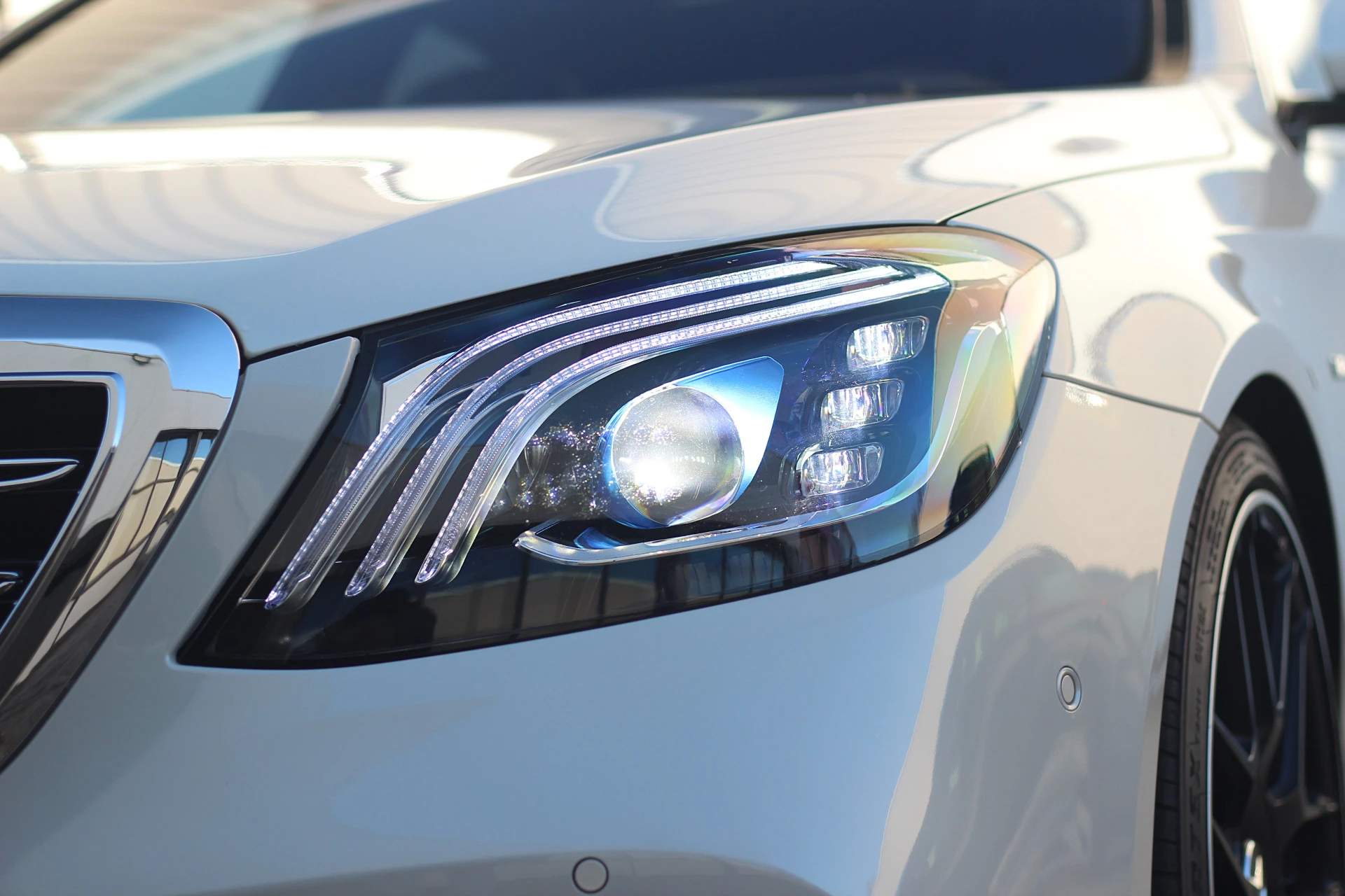 Hoofdafbeelding Mercedes-Benz S-Klasse