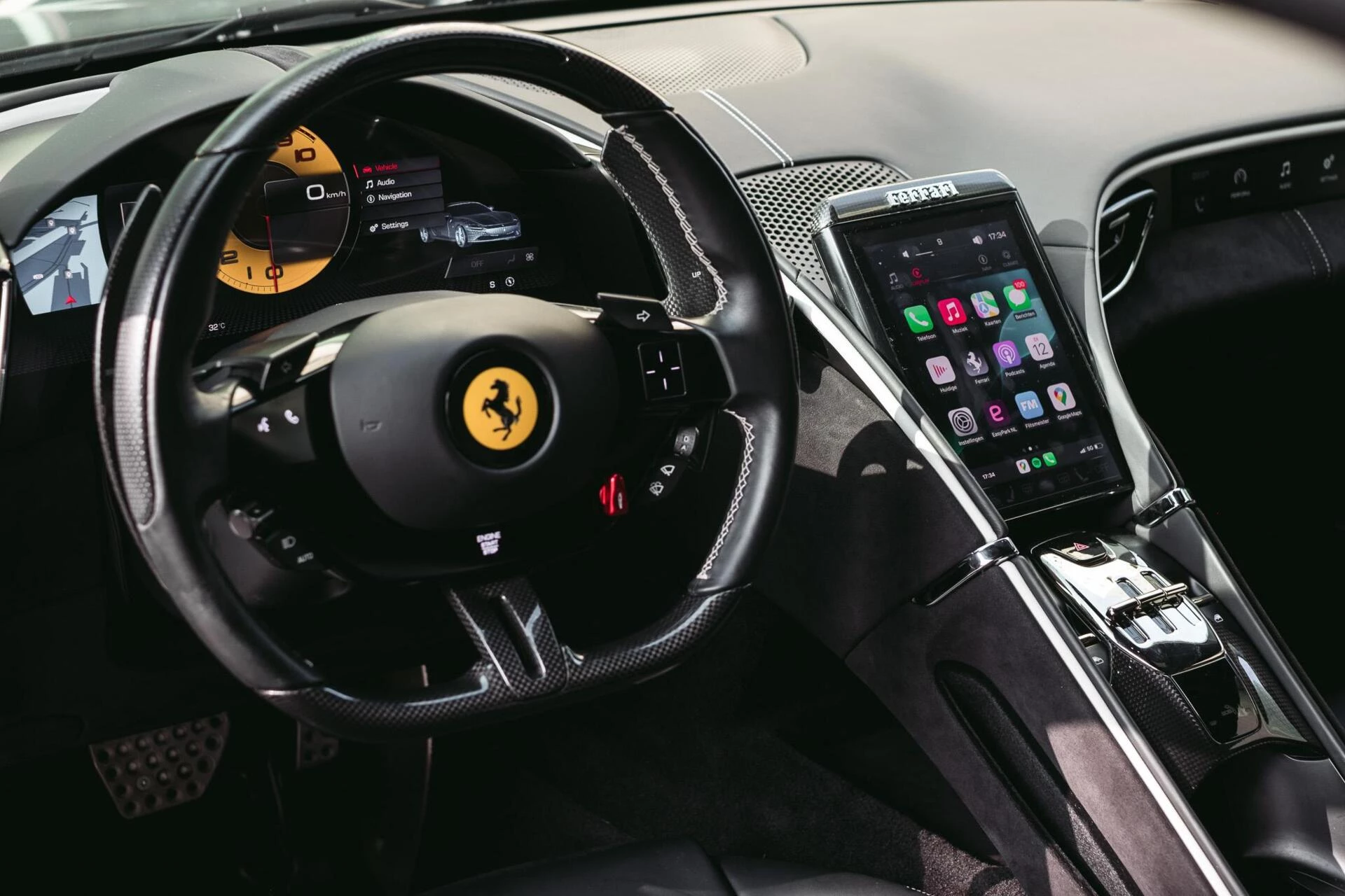 Hoofdafbeelding Ferrari Roma