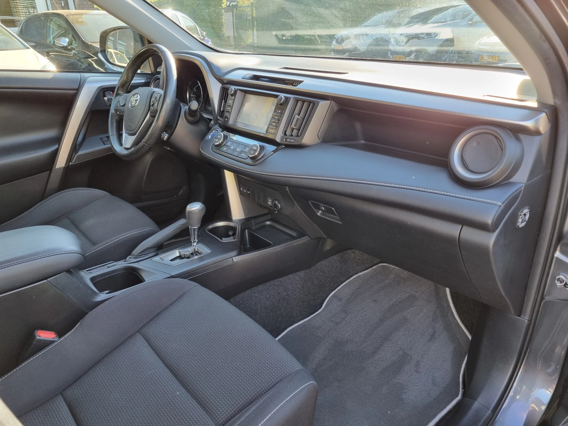 Hoofdafbeelding Toyota RAV4