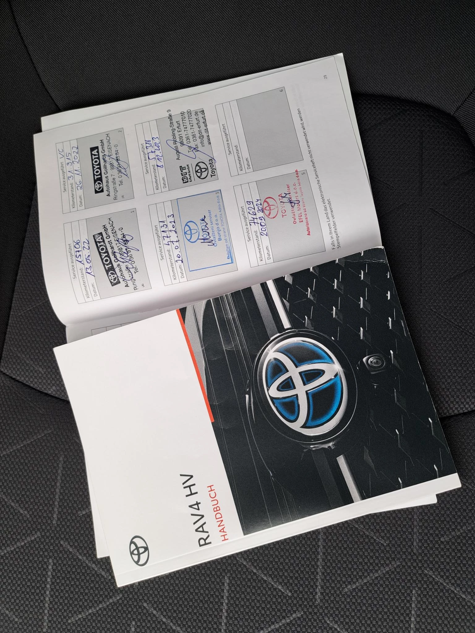 Hoofdafbeelding Toyota RAV4