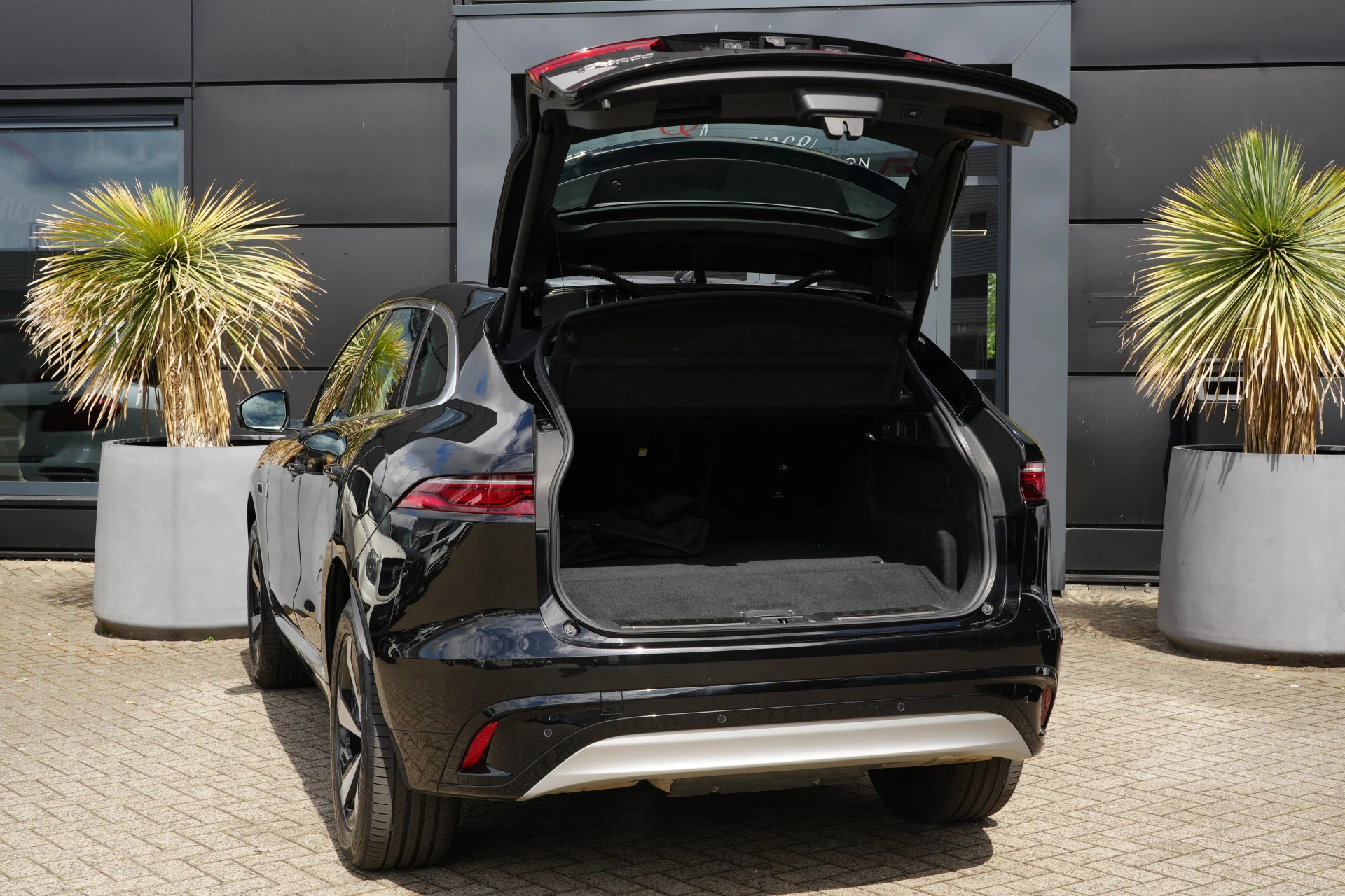 Hoofdafbeelding Jaguar F-PACE