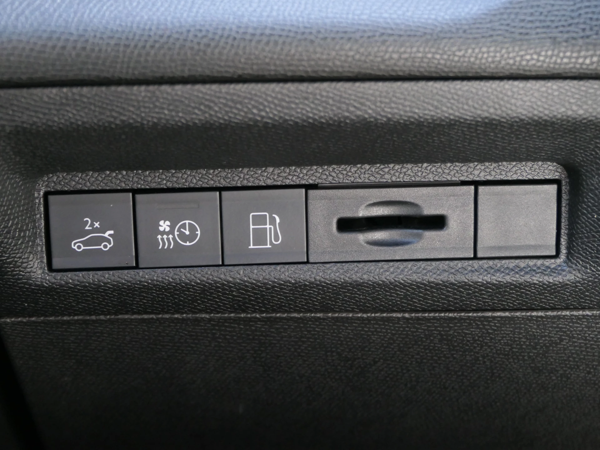Hoofdafbeelding Peugeot 408