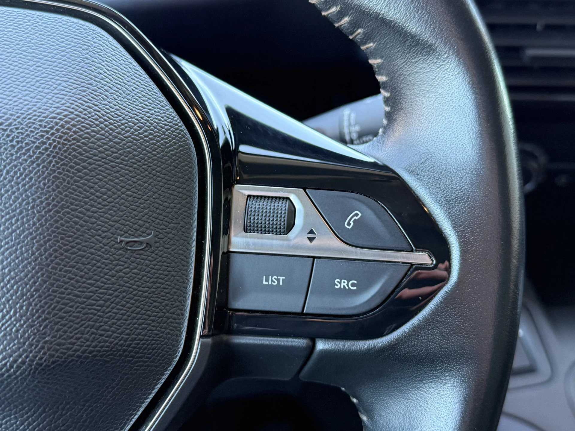 Hoofdafbeelding Peugeot Rifter