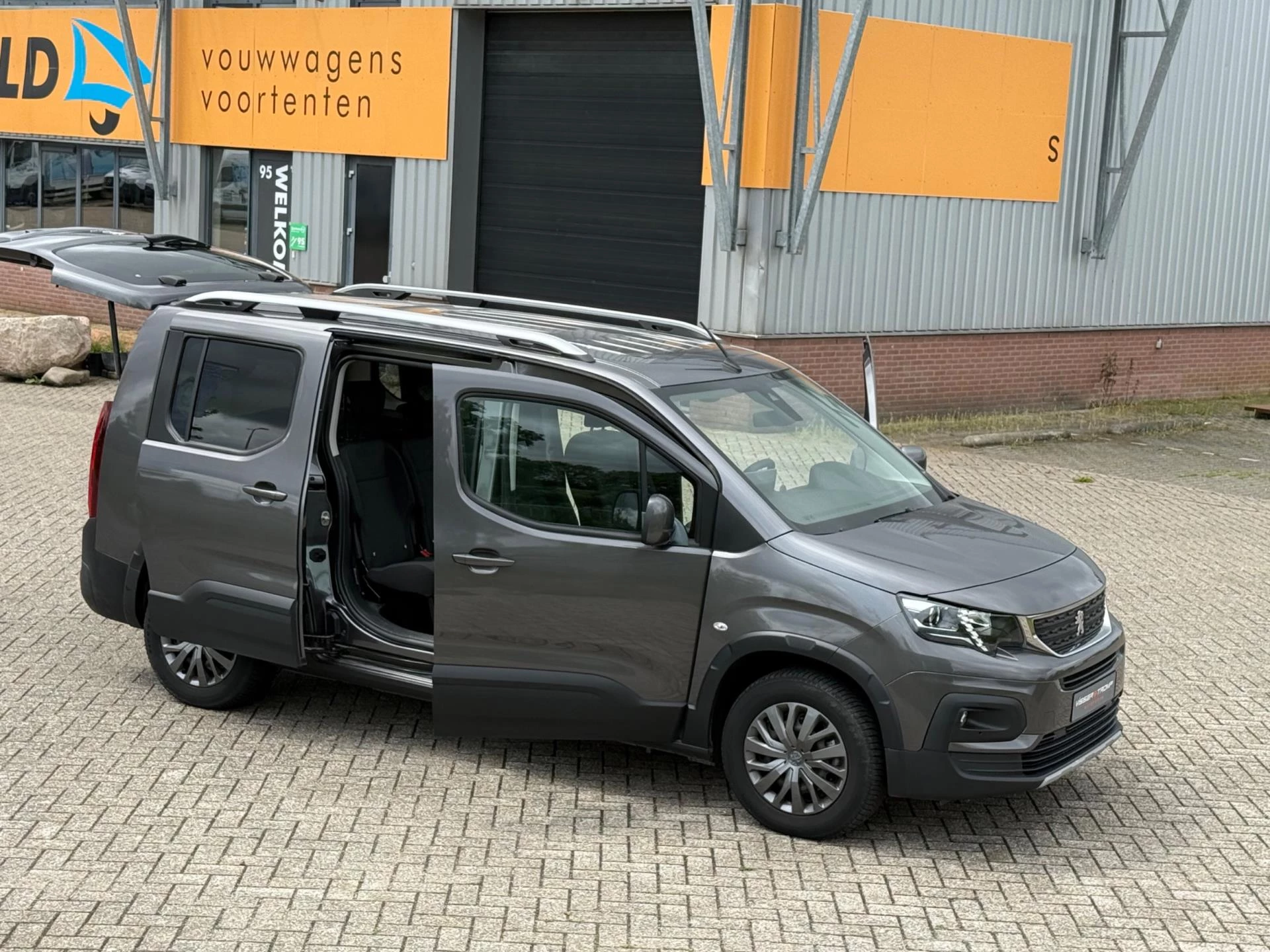 Hoofdafbeelding Peugeot Rifter