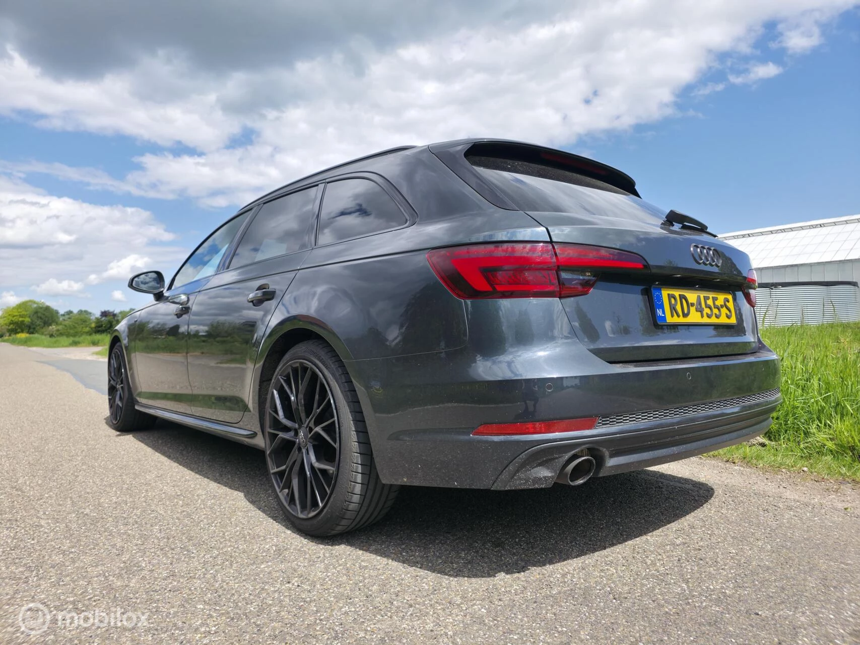 Hoofdafbeelding Audi A4
