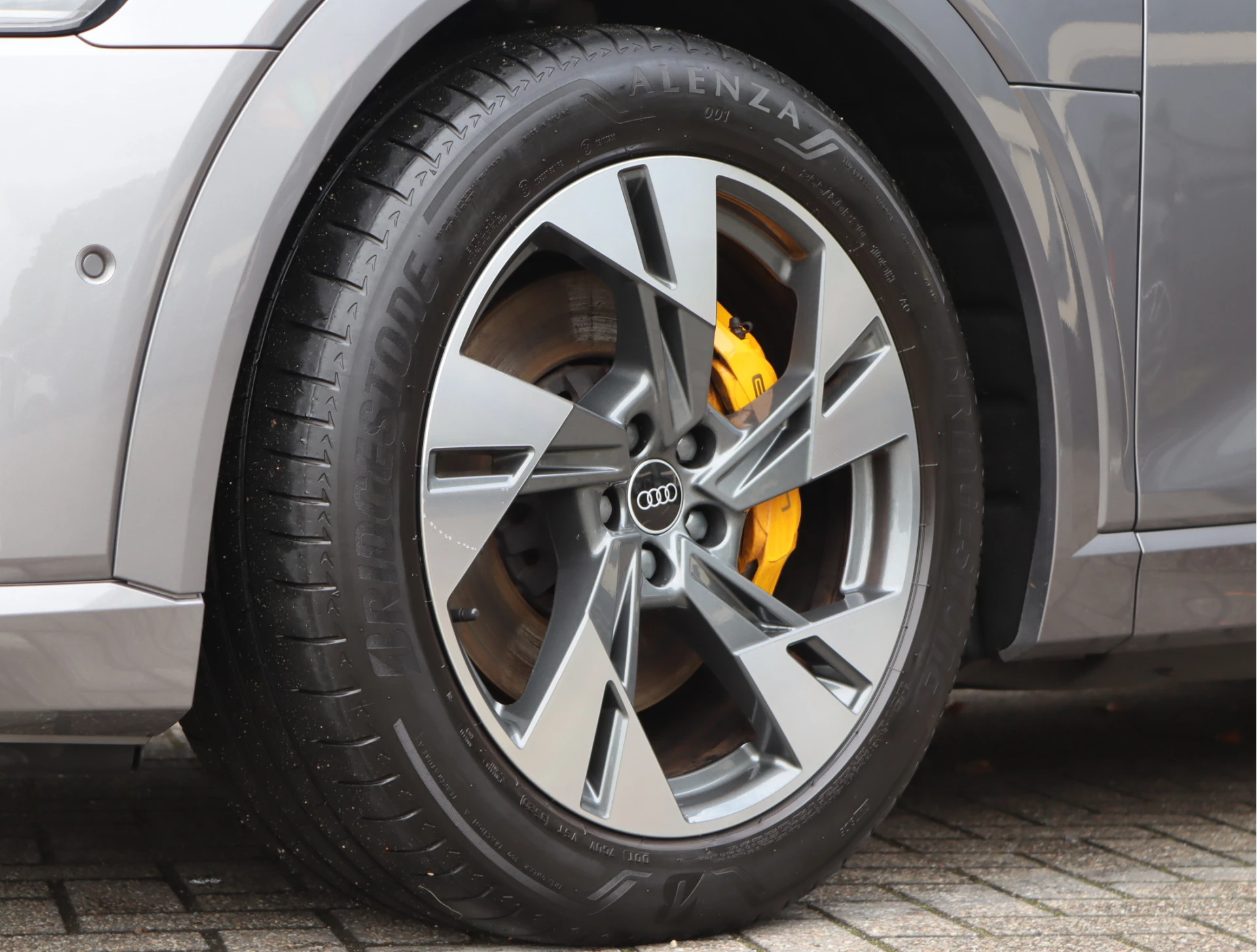 Hoofdafbeelding Audi e-tron
