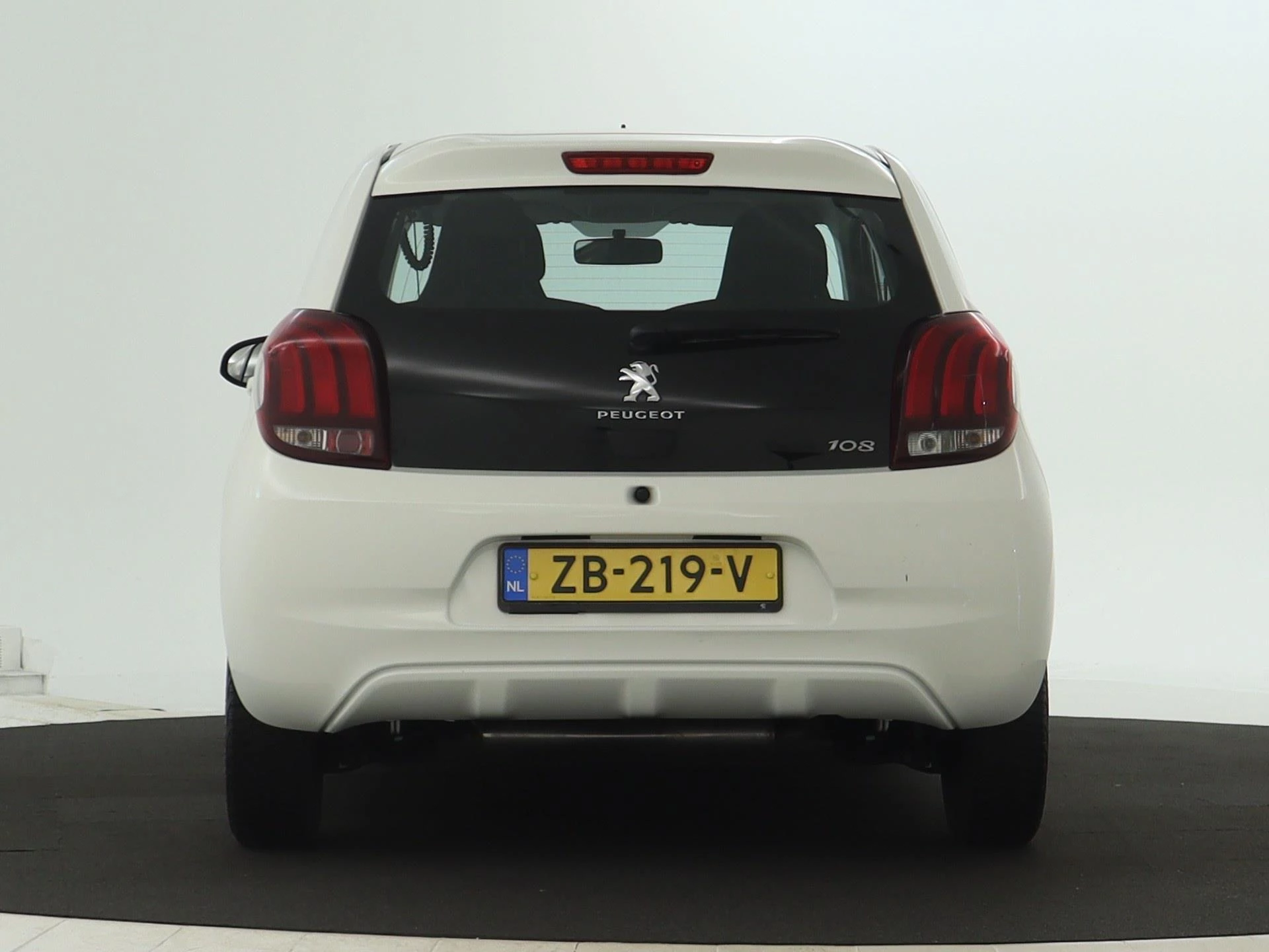 Hoofdafbeelding Peugeot 108
