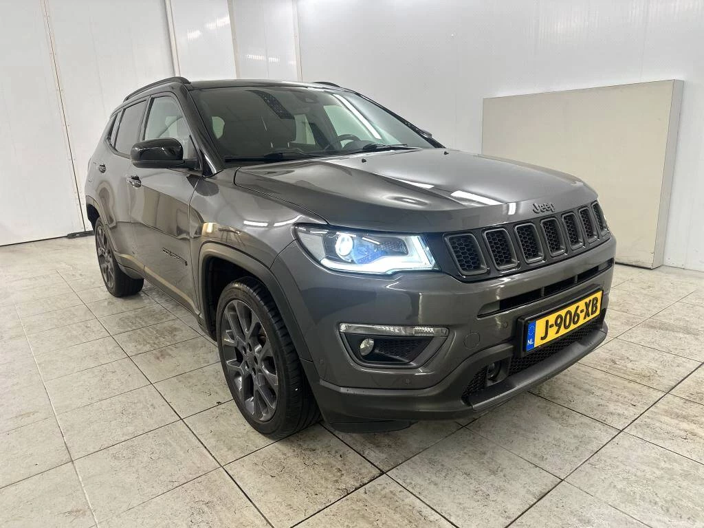 Hoofdafbeelding Jeep Compass