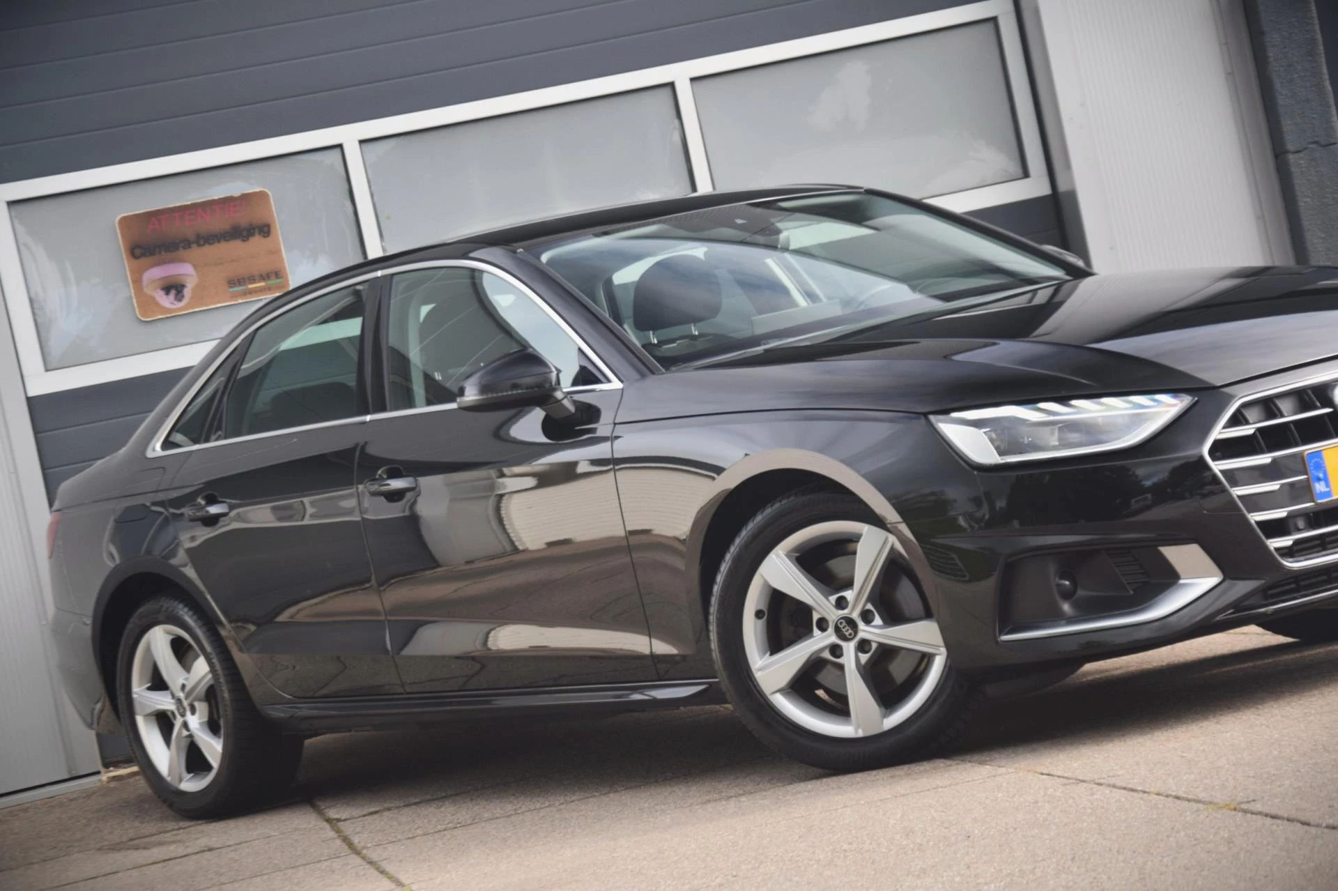 Hoofdafbeelding Audi A4