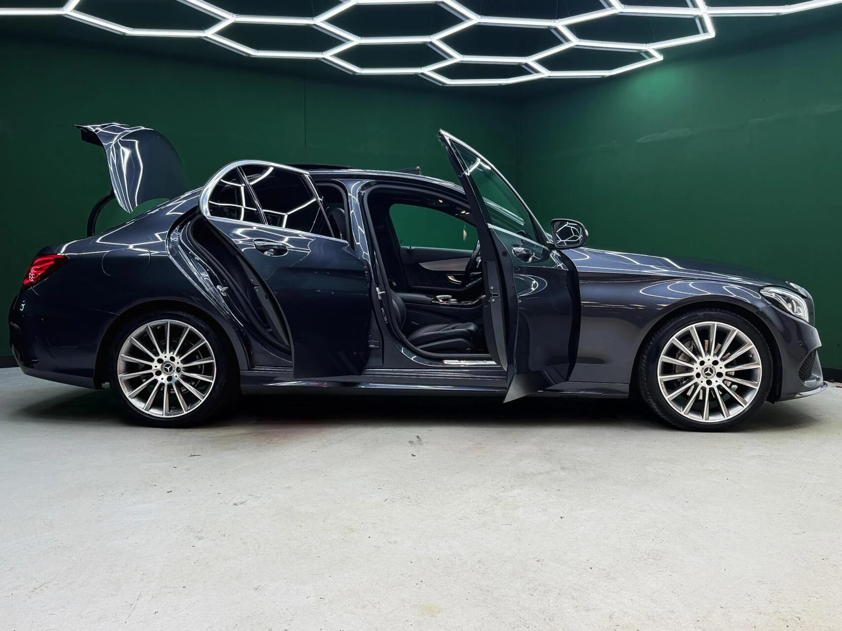 Hoofdafbeelding Mercedes-Benz C-Klasse