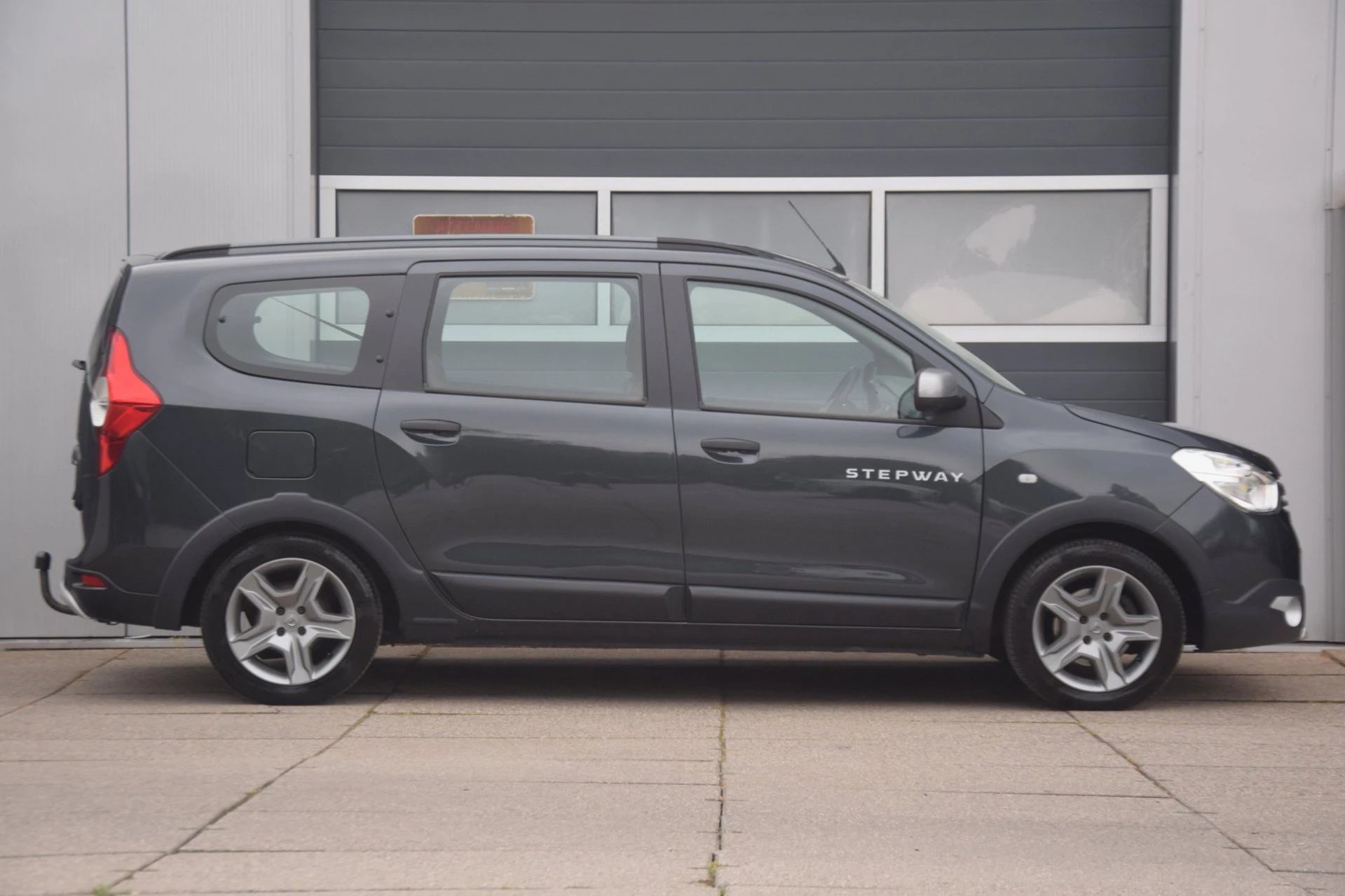 Hoofdafbeelding Dacia Lodgy