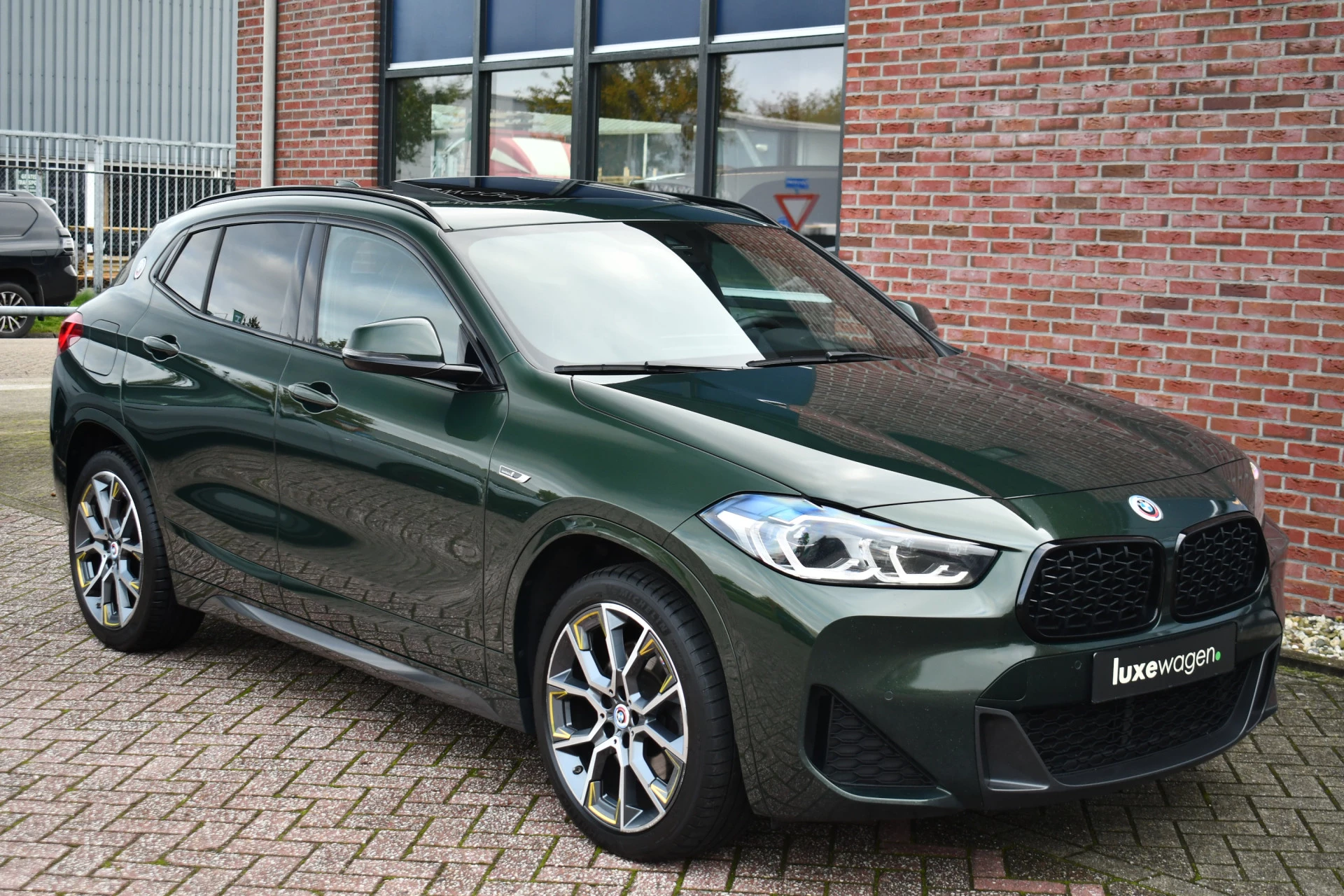 Hoofdafbeelding BMW X2