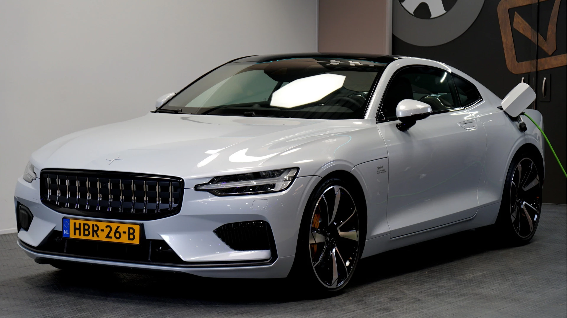 Hoofdafbeelding Polestar 1