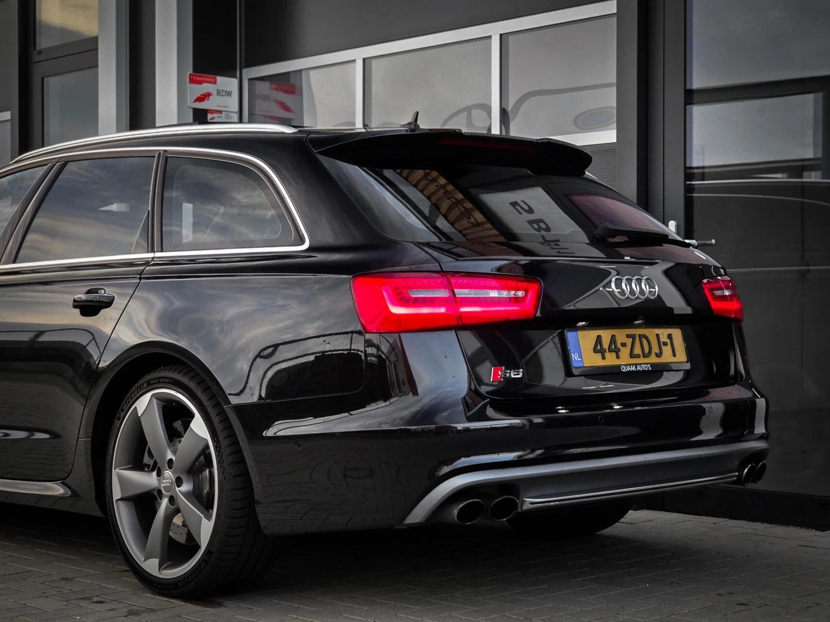 Hoofdafbeelding Audi S6