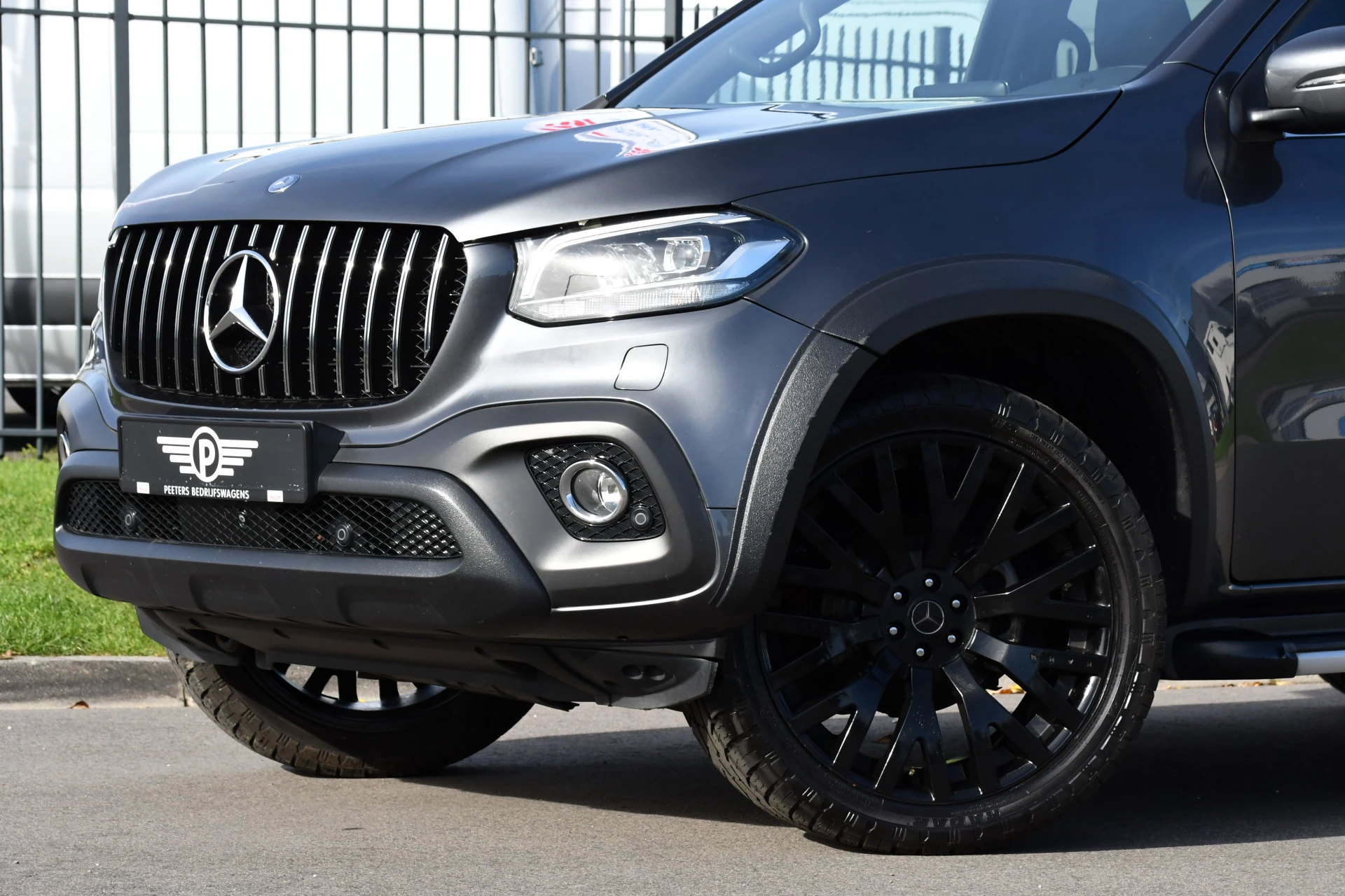 Hoofdafbeelding Mercedes-Benz X-Klasse